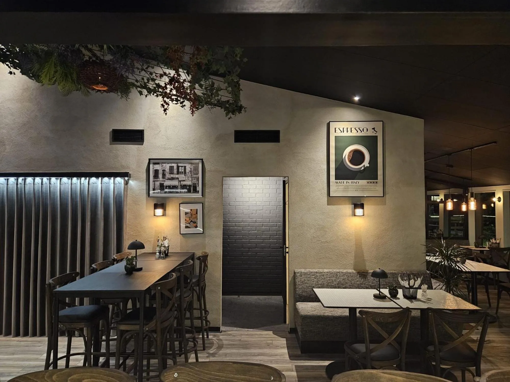 Restaurant/places to eat in Kallhällsbaden Strandhotell