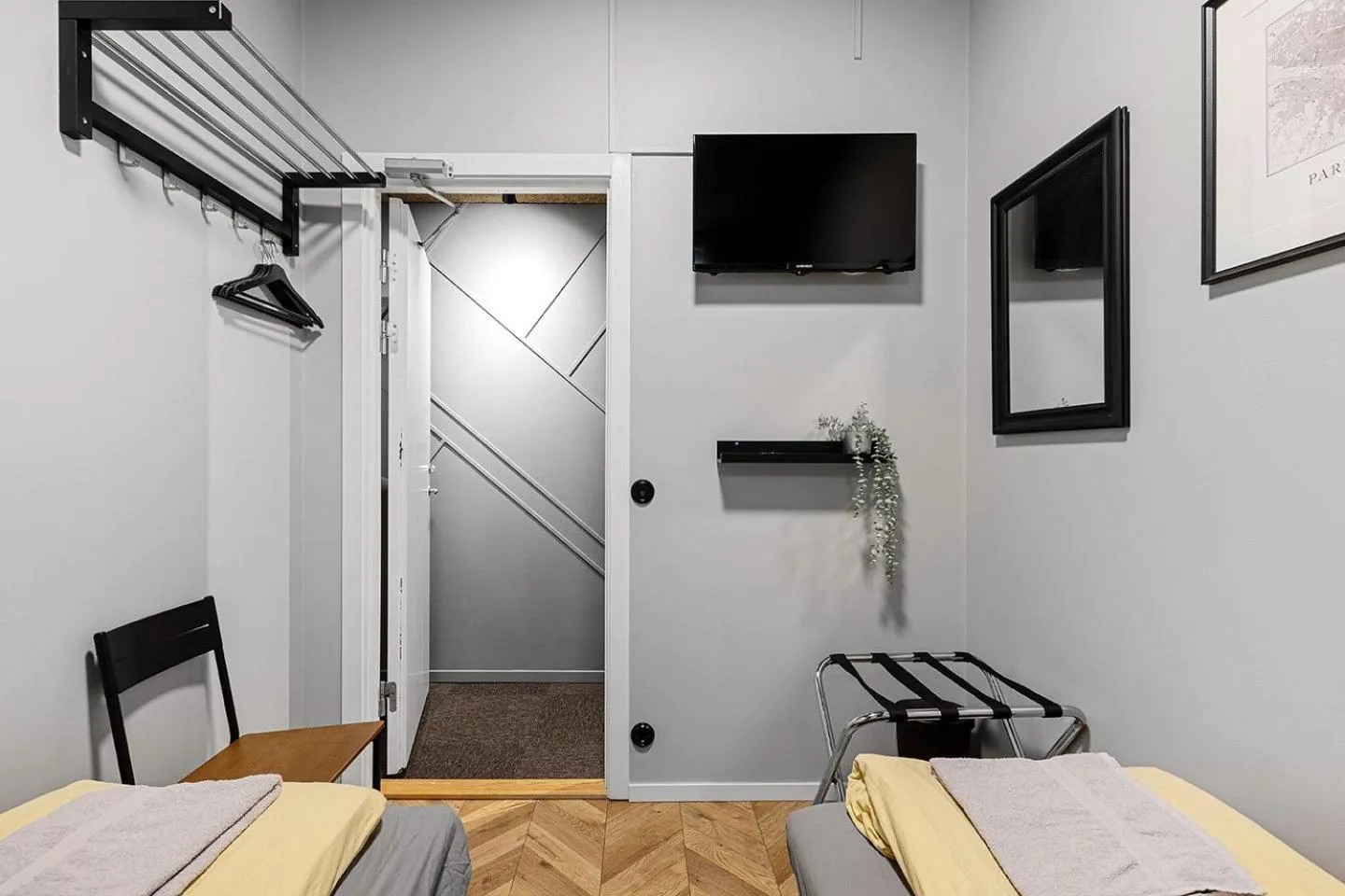 Bed in Kallhällsbaden Strandhotell