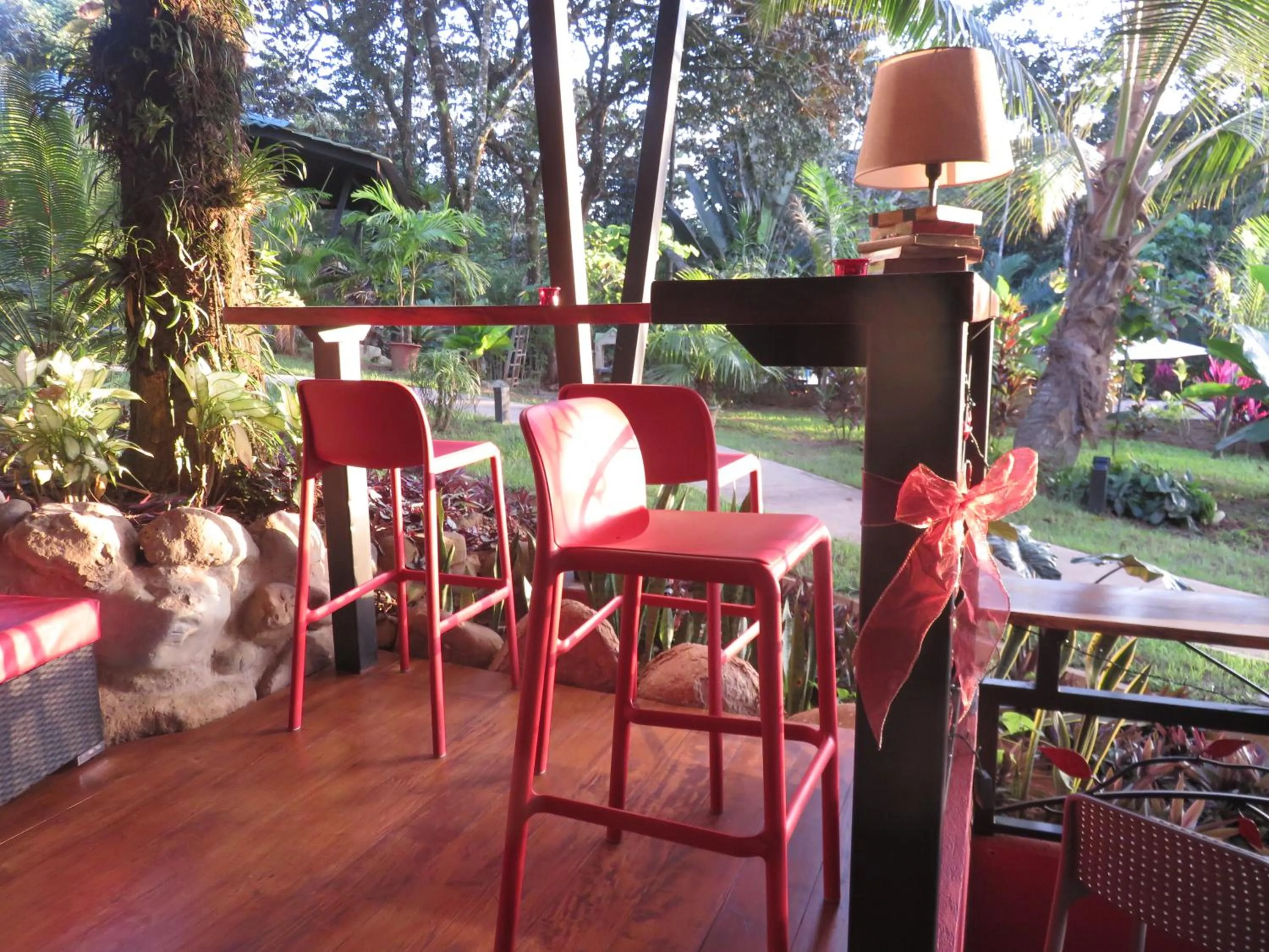 Lounge or bar in Oasis de las Palmas