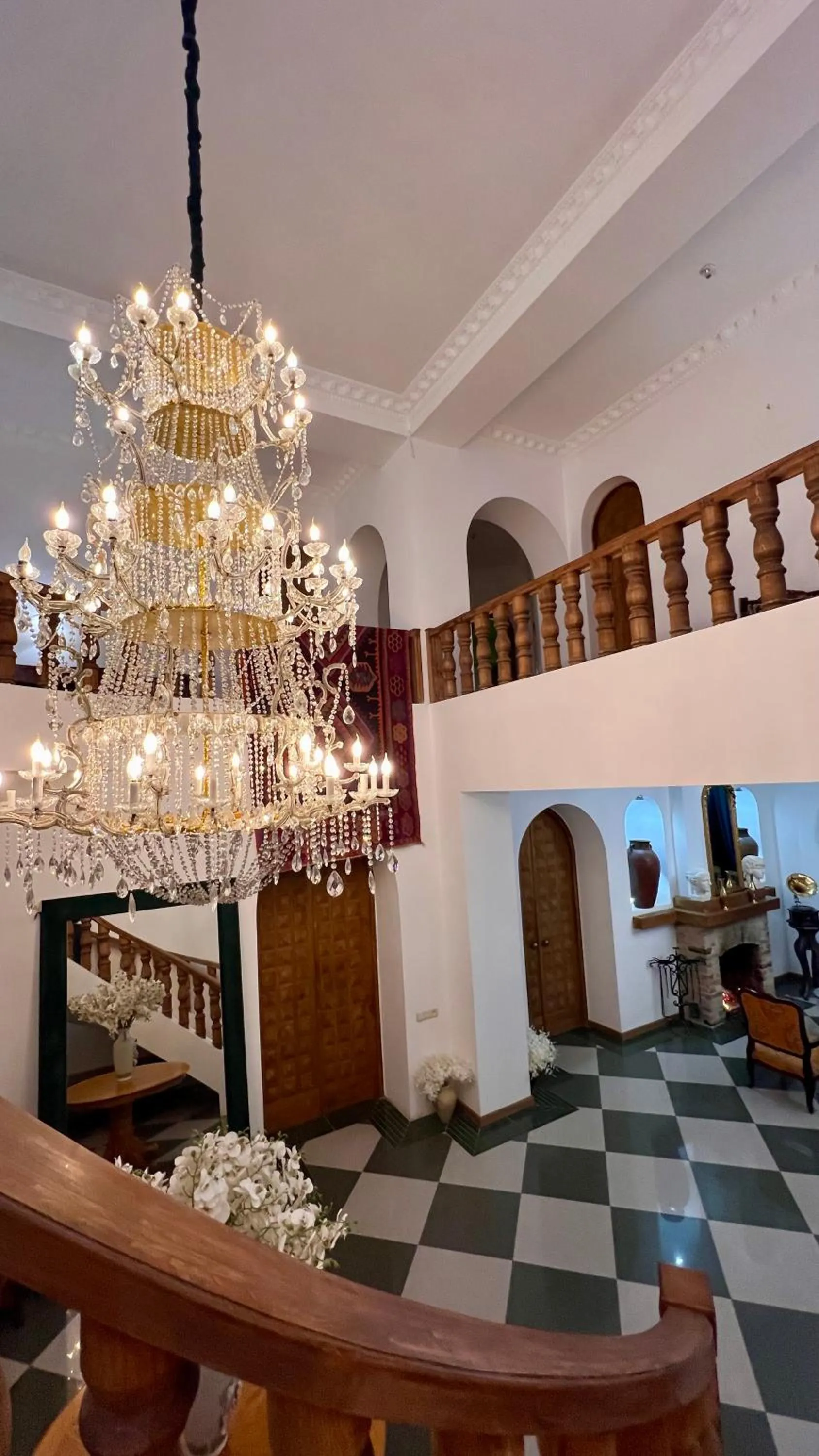 Otyak Plaza Hotel Airport Zvartnots EVN