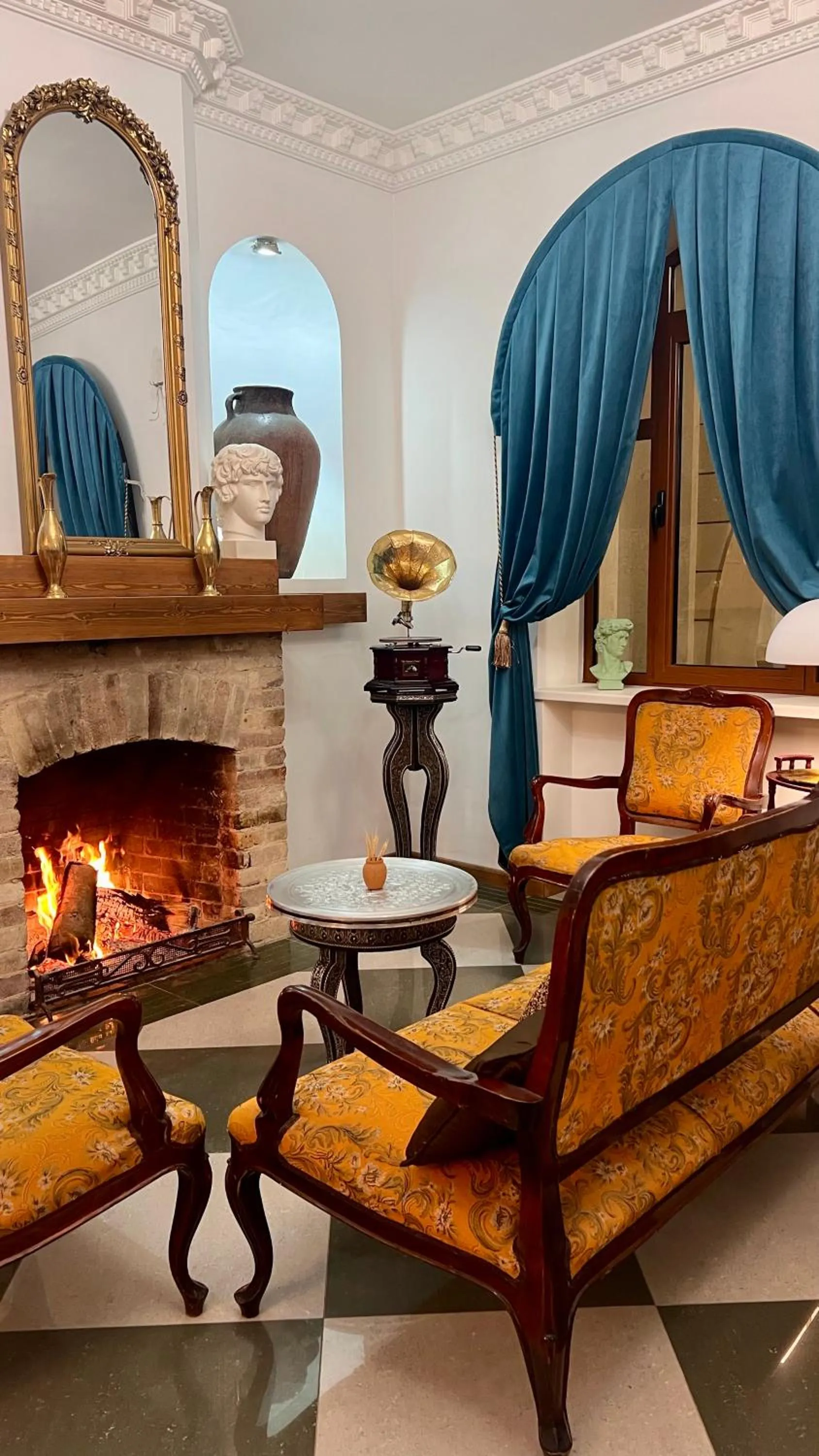 Otyak Plaza Hotel Airport Zvartnots EVN