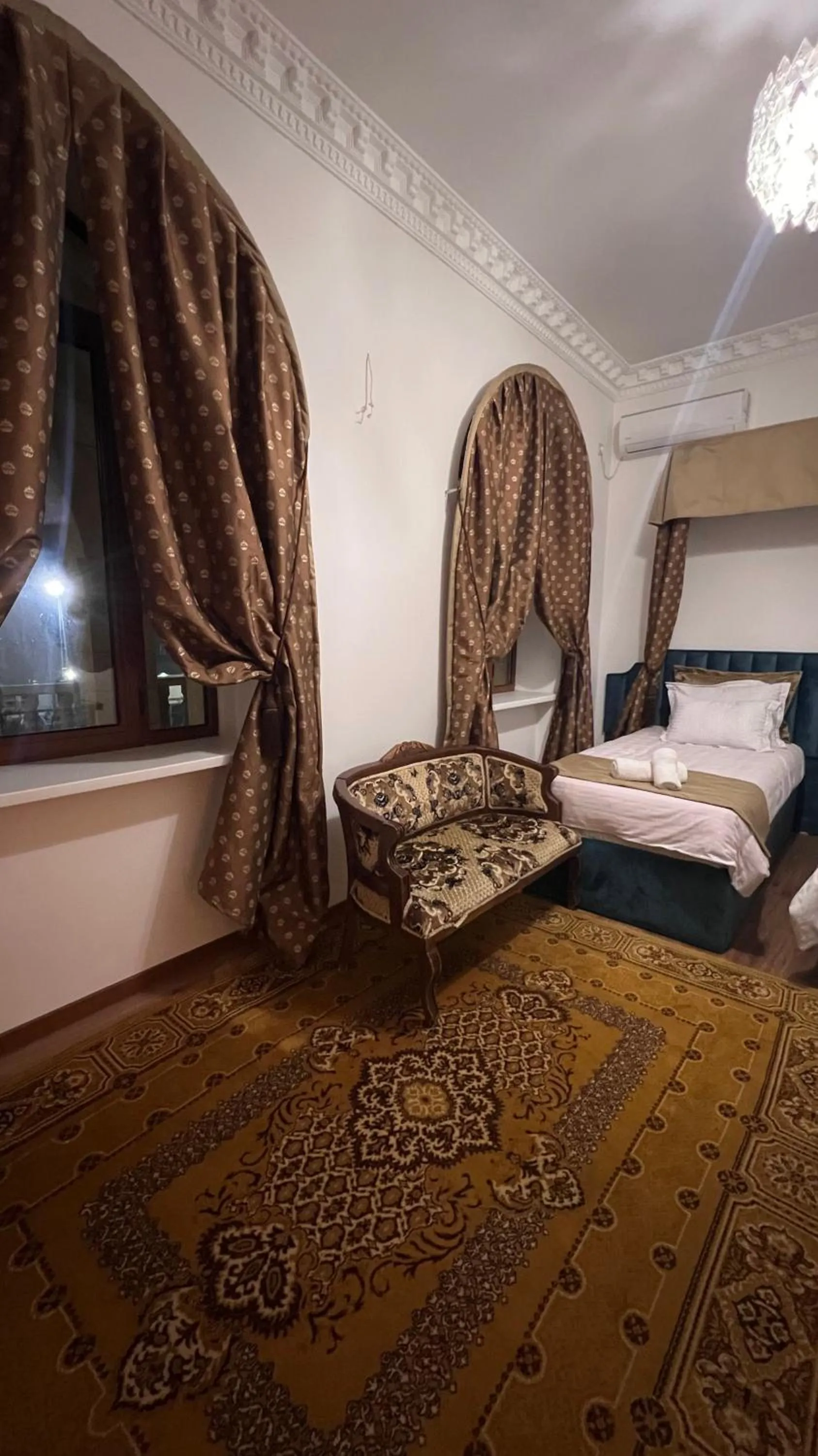 Bed in Otyak Plaza Hotel Airport Zvartnots EVN