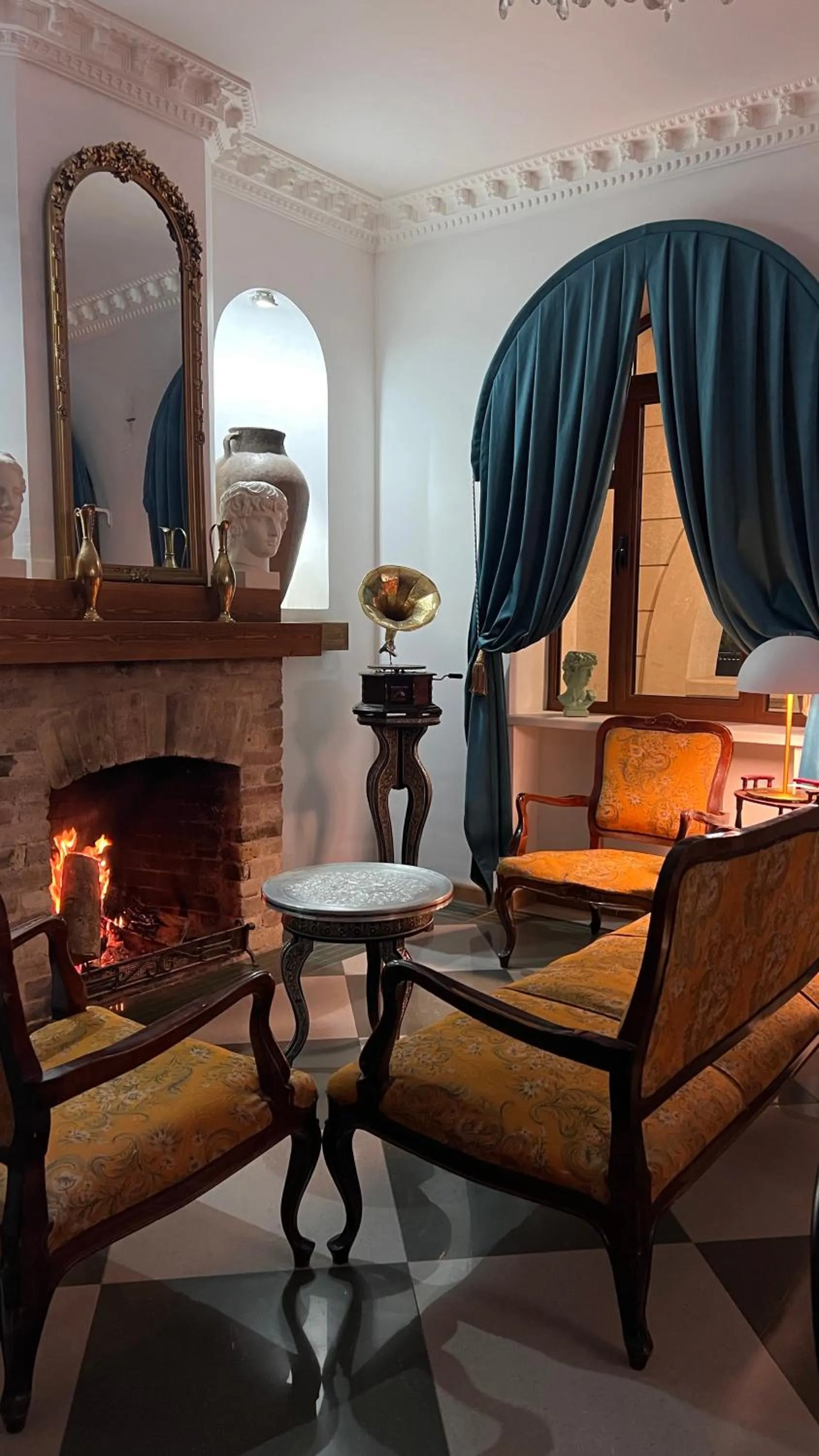 Otyak Plaza Hotel Airport Zvartnots EVN