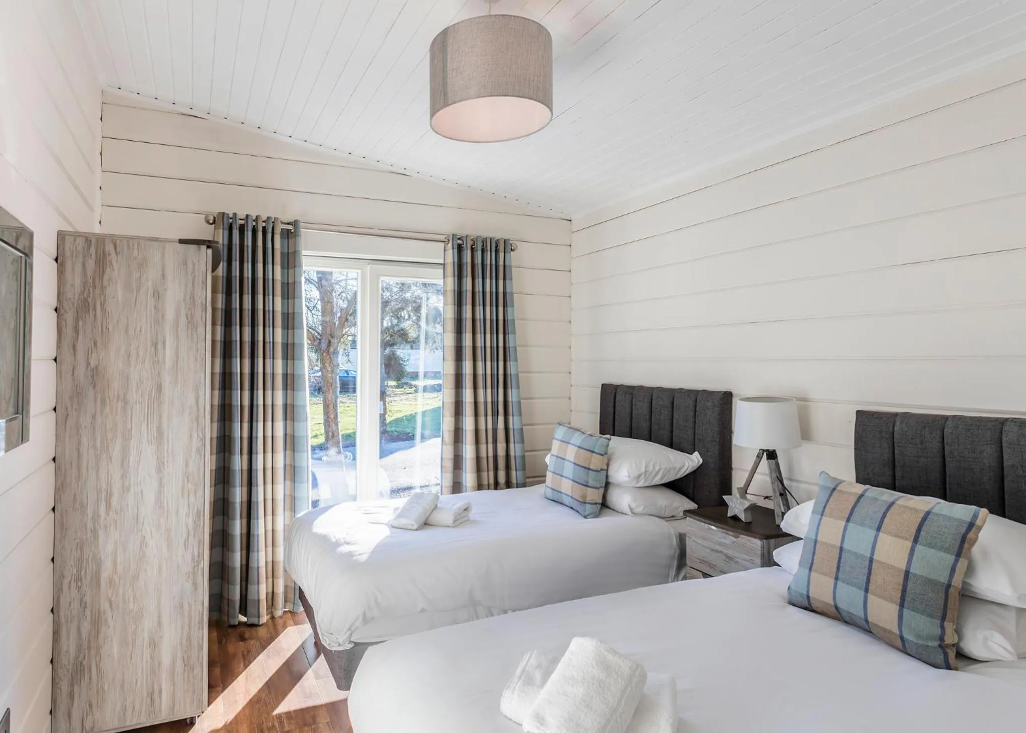 Property building in Roydon Marina Village