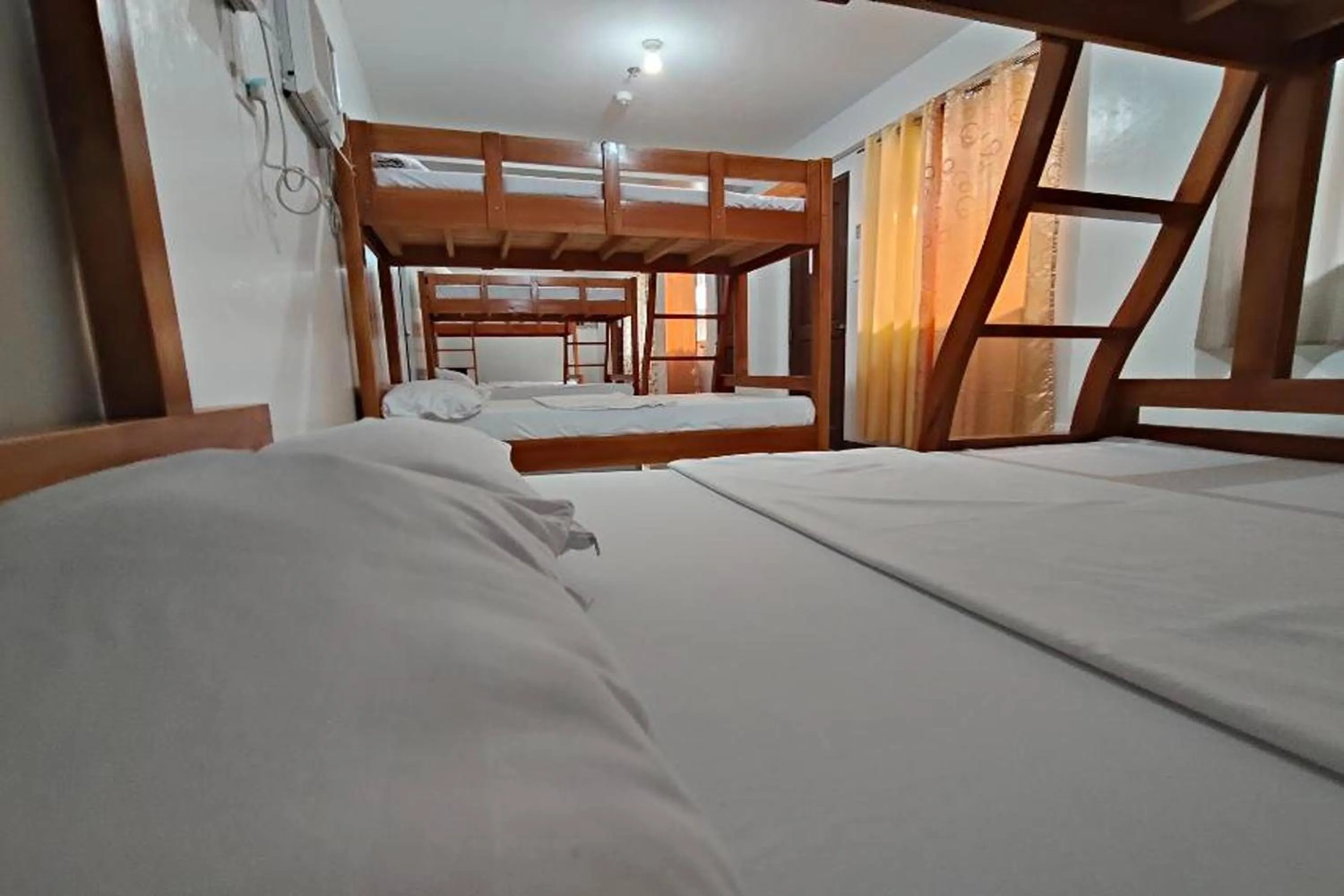 Bed in Benediktus Pilgerhaus Inn Vigan