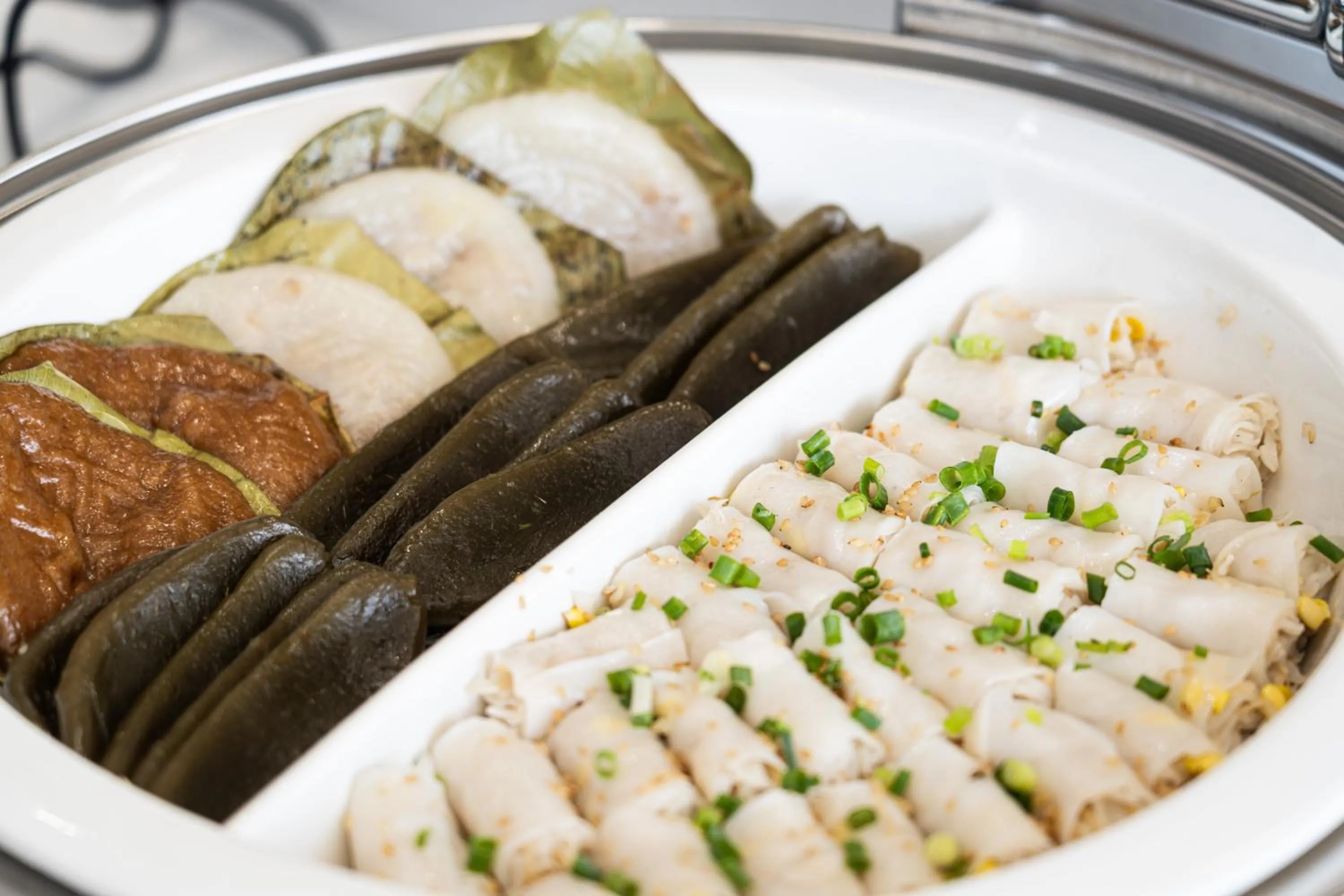 Restaurant/places to eat in Poltton Century Hotel Yangjiang Jinshan Road