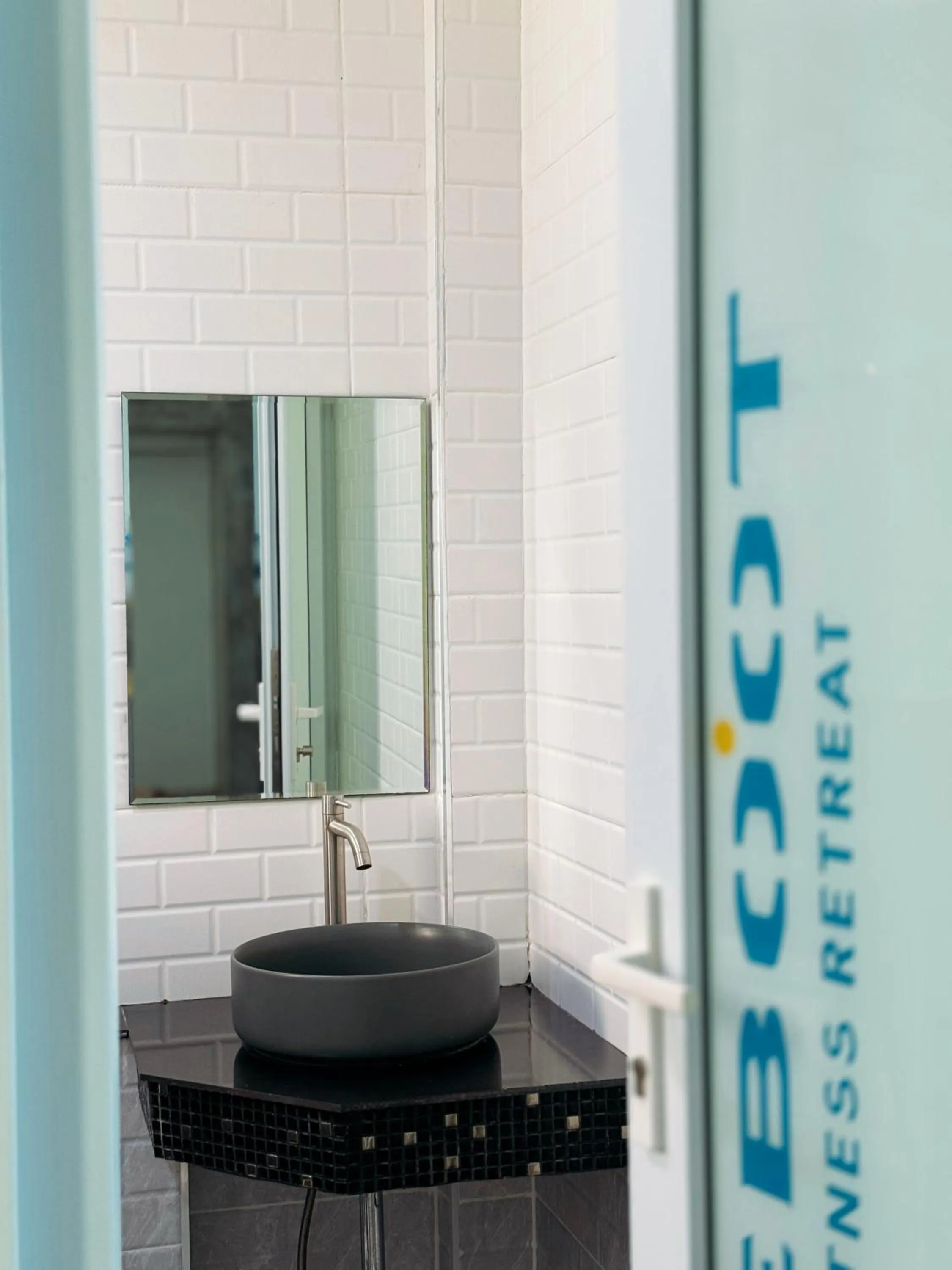 Reboot Retreat Beach Resort, Restaurant, and Coffee Shop