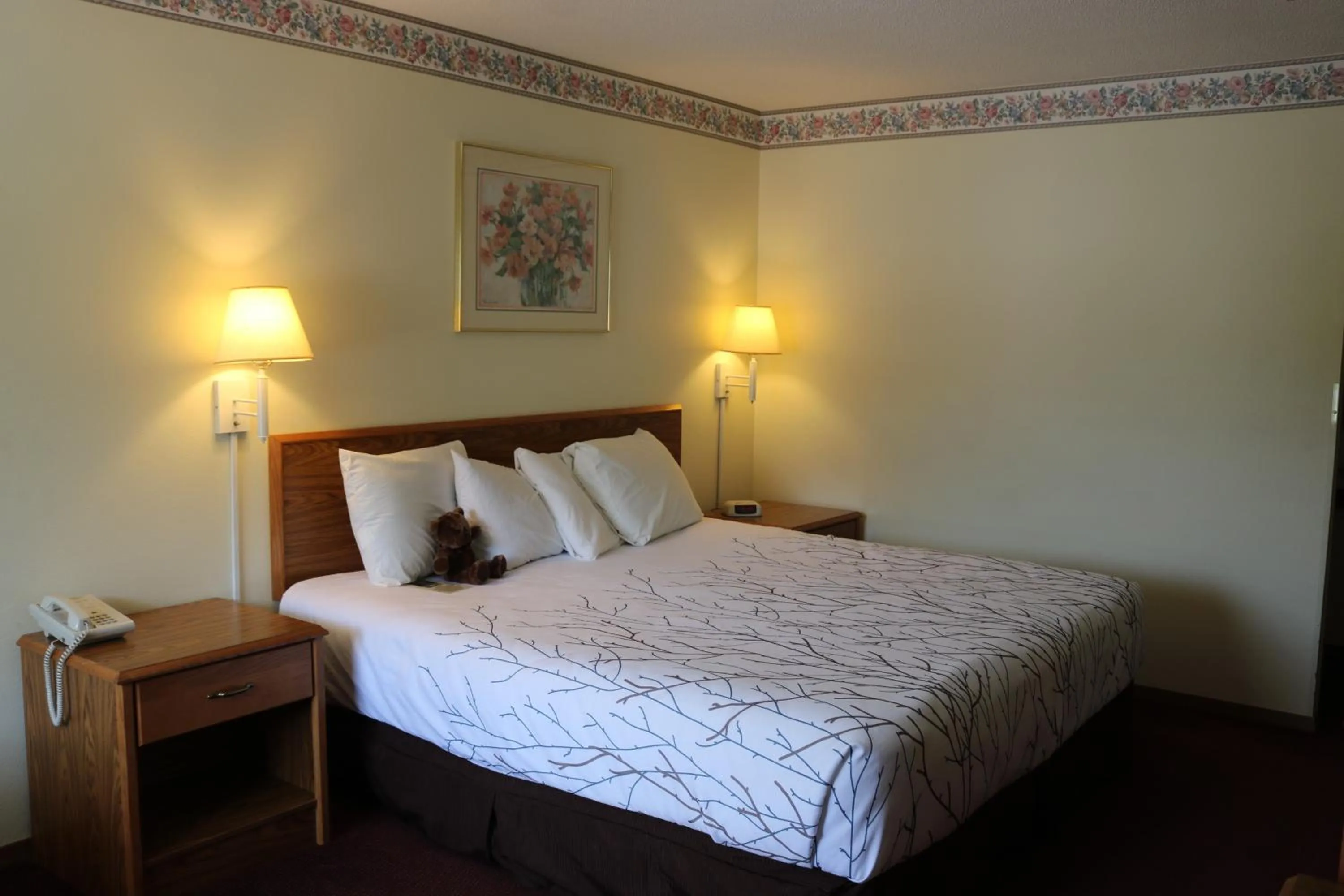 Bed in Roosevelt Inn Mount Rushmore