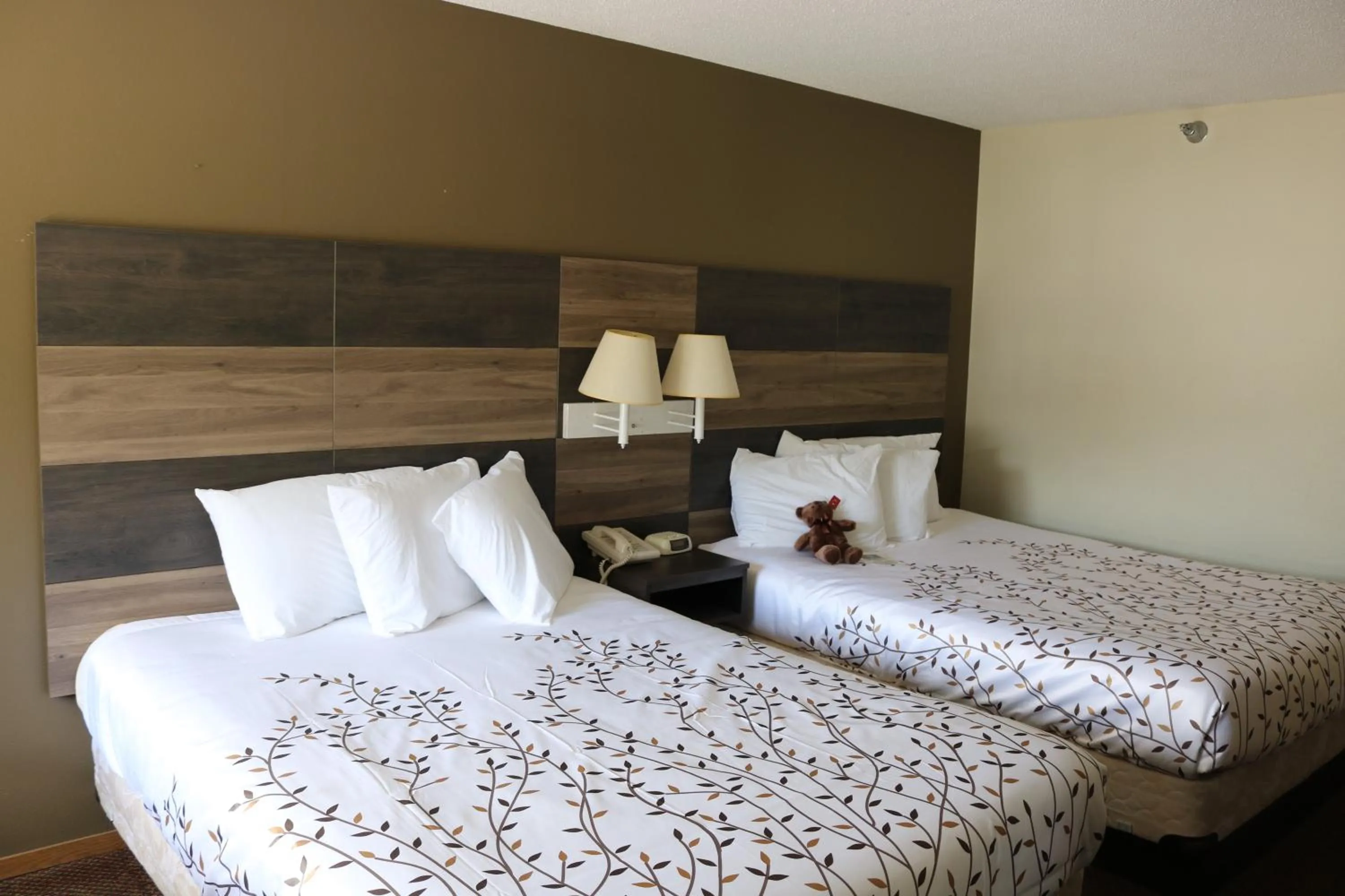 Bed in Roosevelt Inn Mount Rushmore