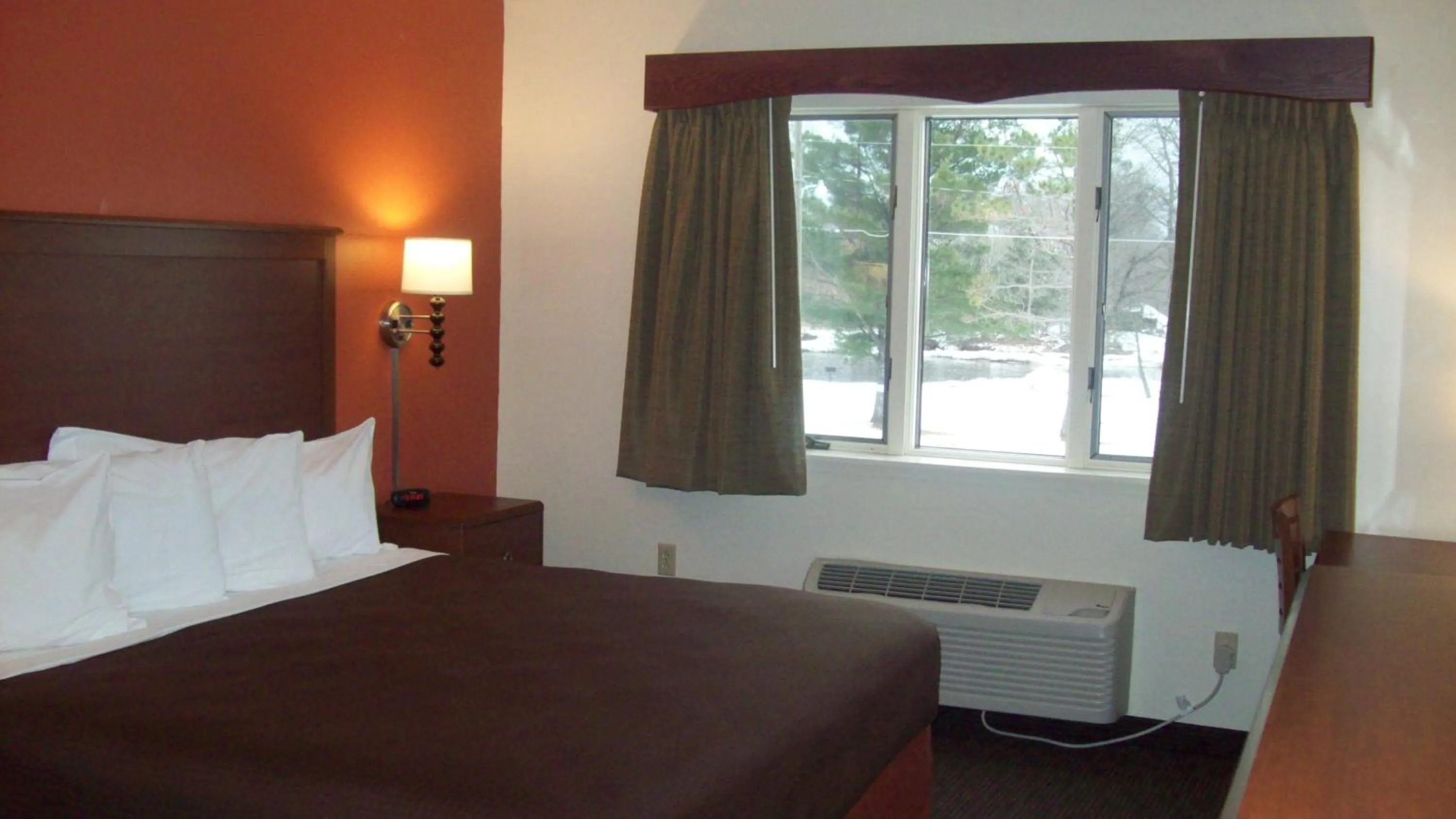 Photo of the whole room in AmericInn by Wyndham Silver City