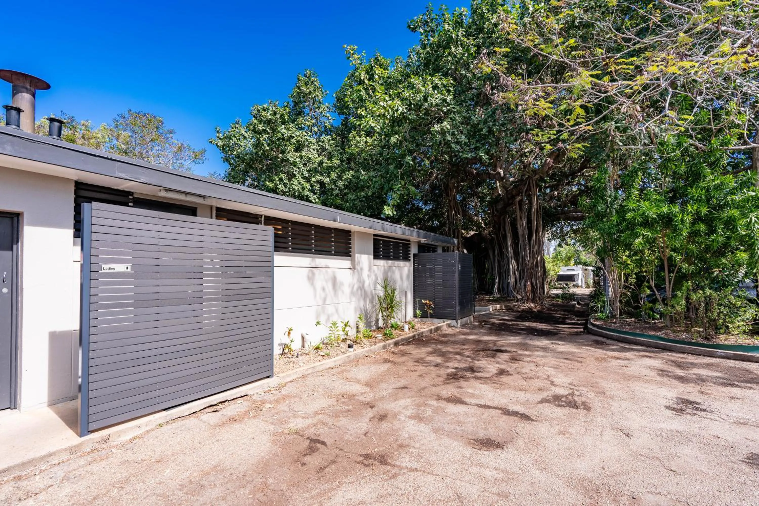 Property building in BIG4 Tasman Holiday Parks - Rowes Bay