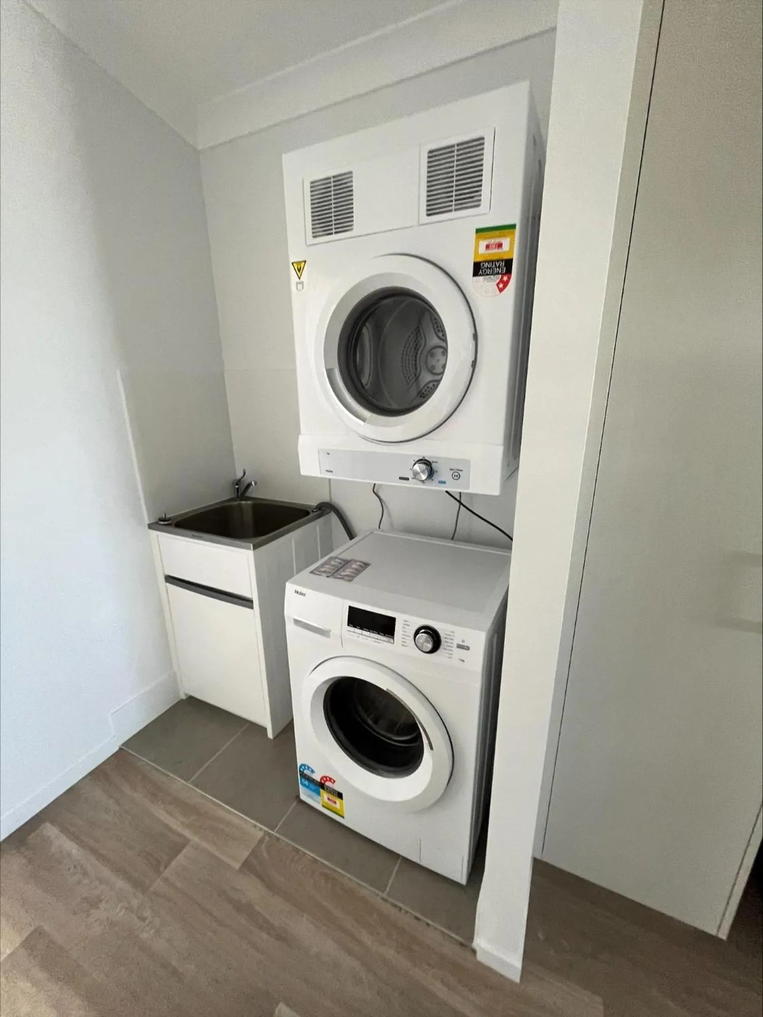 washing machine in BIG4 Tasman Holiday Parks - Rowes Bay