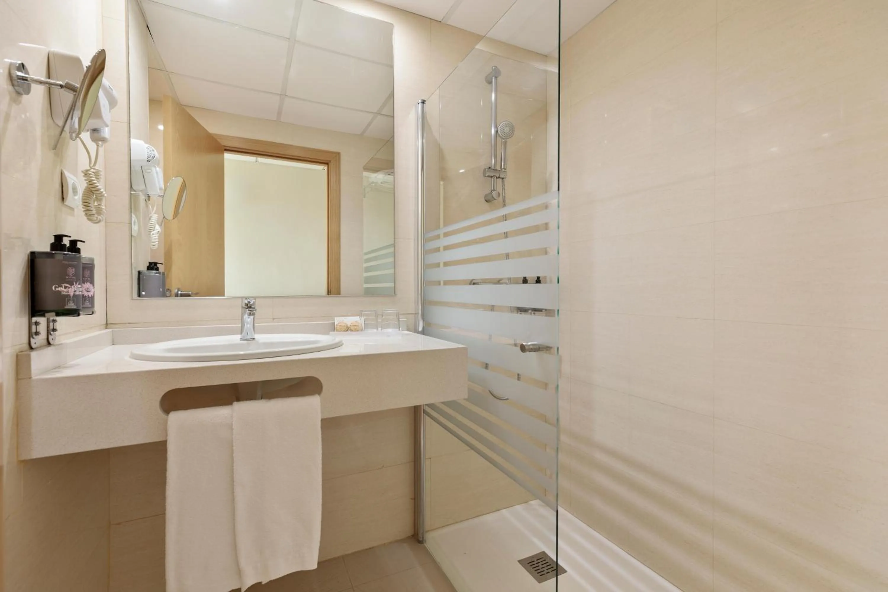 Bathroom in Hotel Best Cap Salou