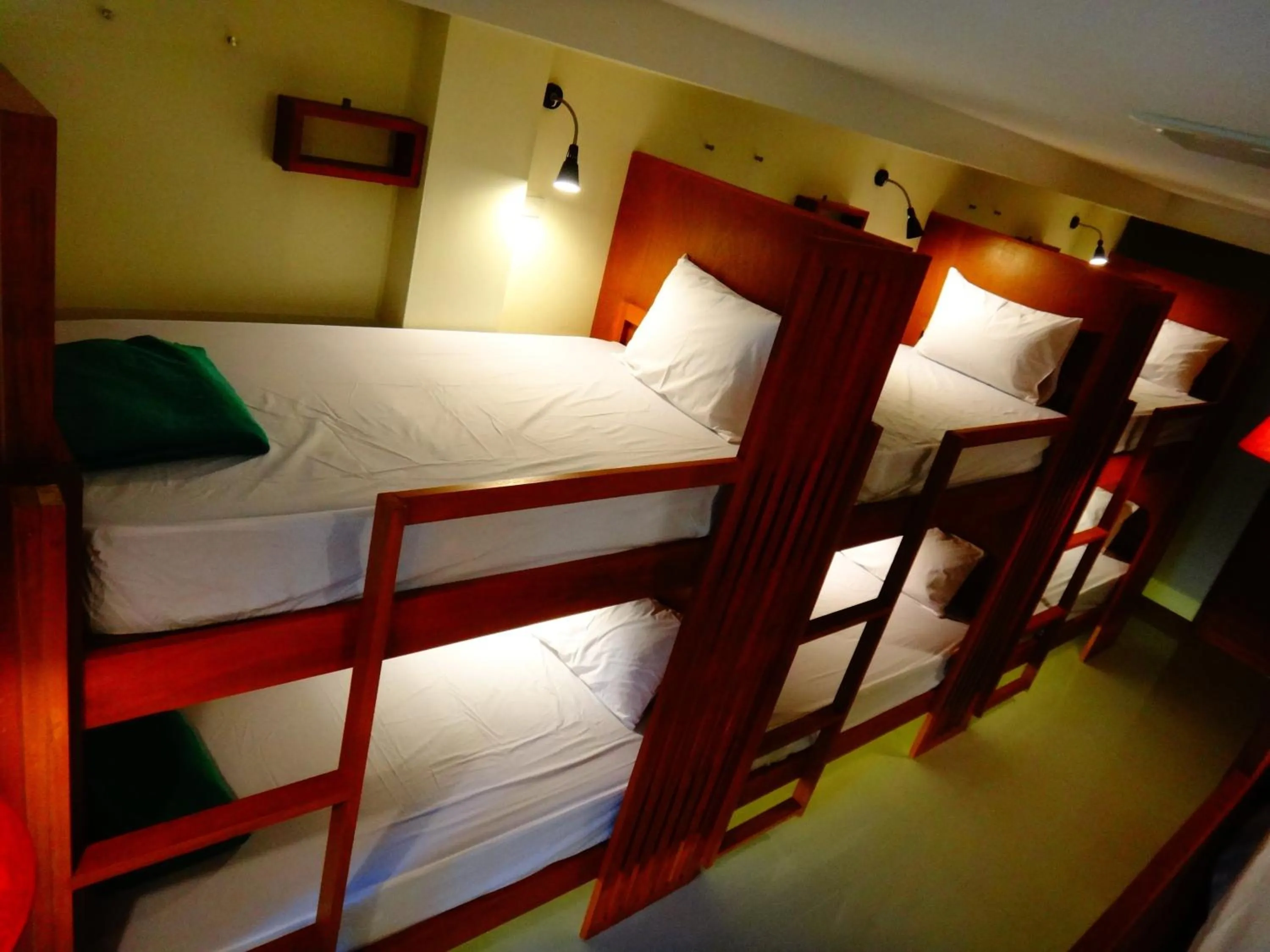 Bed in Phangan Pearl Hostel