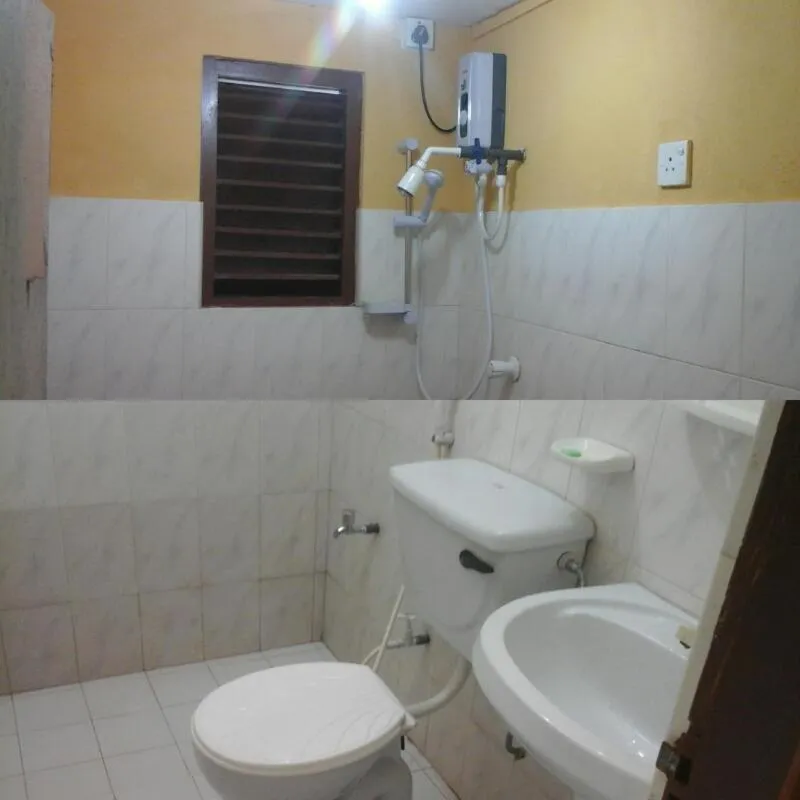 Bathroom in Mount Crest Inn Deniyaya