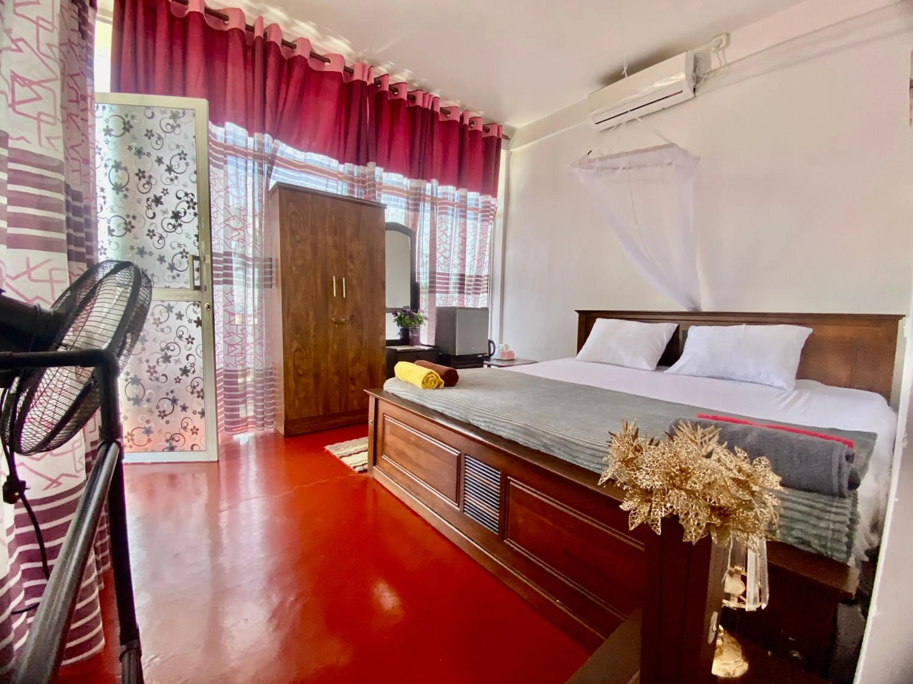 Bed in Liyanage Resort