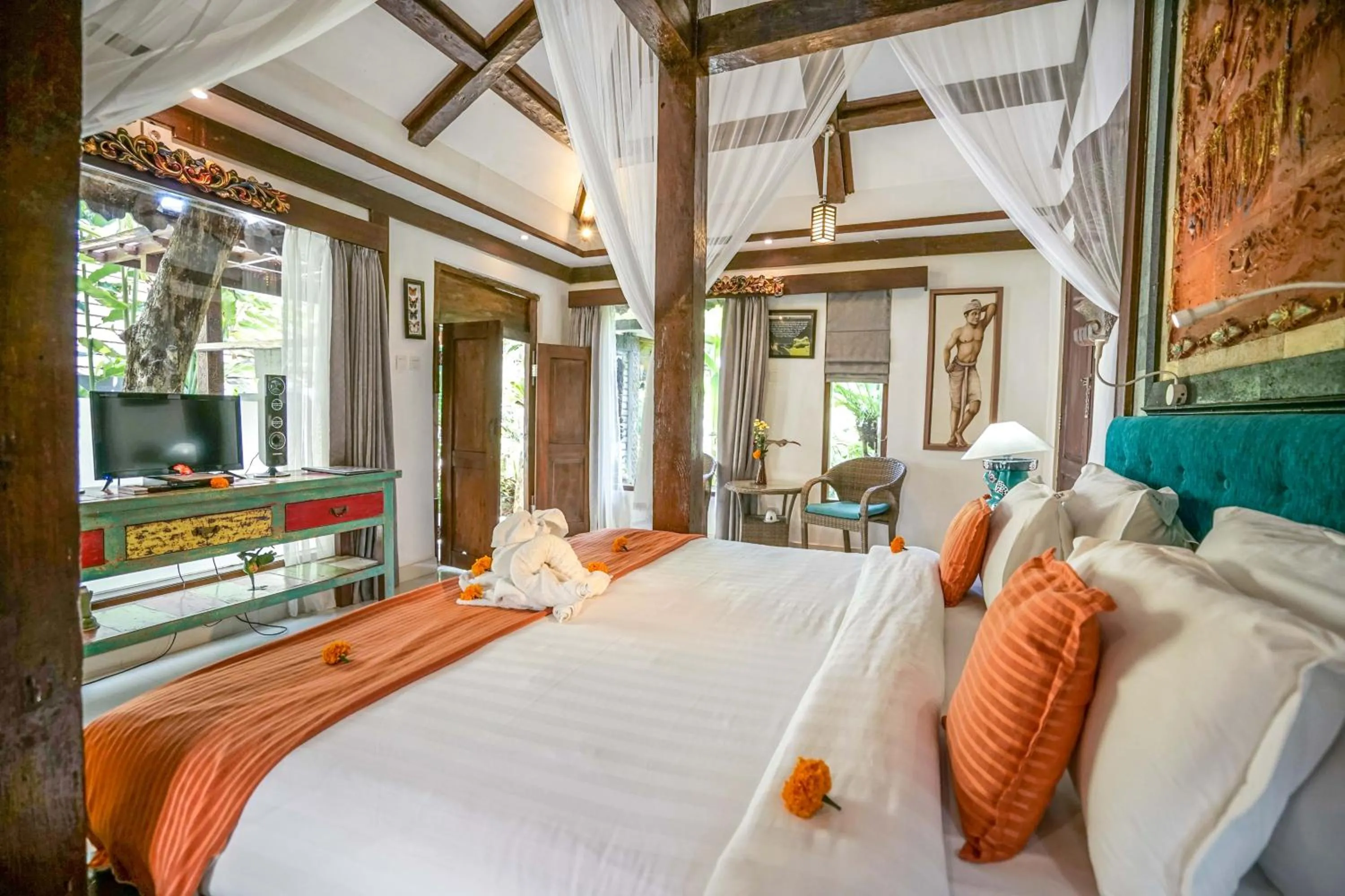 Shower, Bed in KTS Balinese Villas