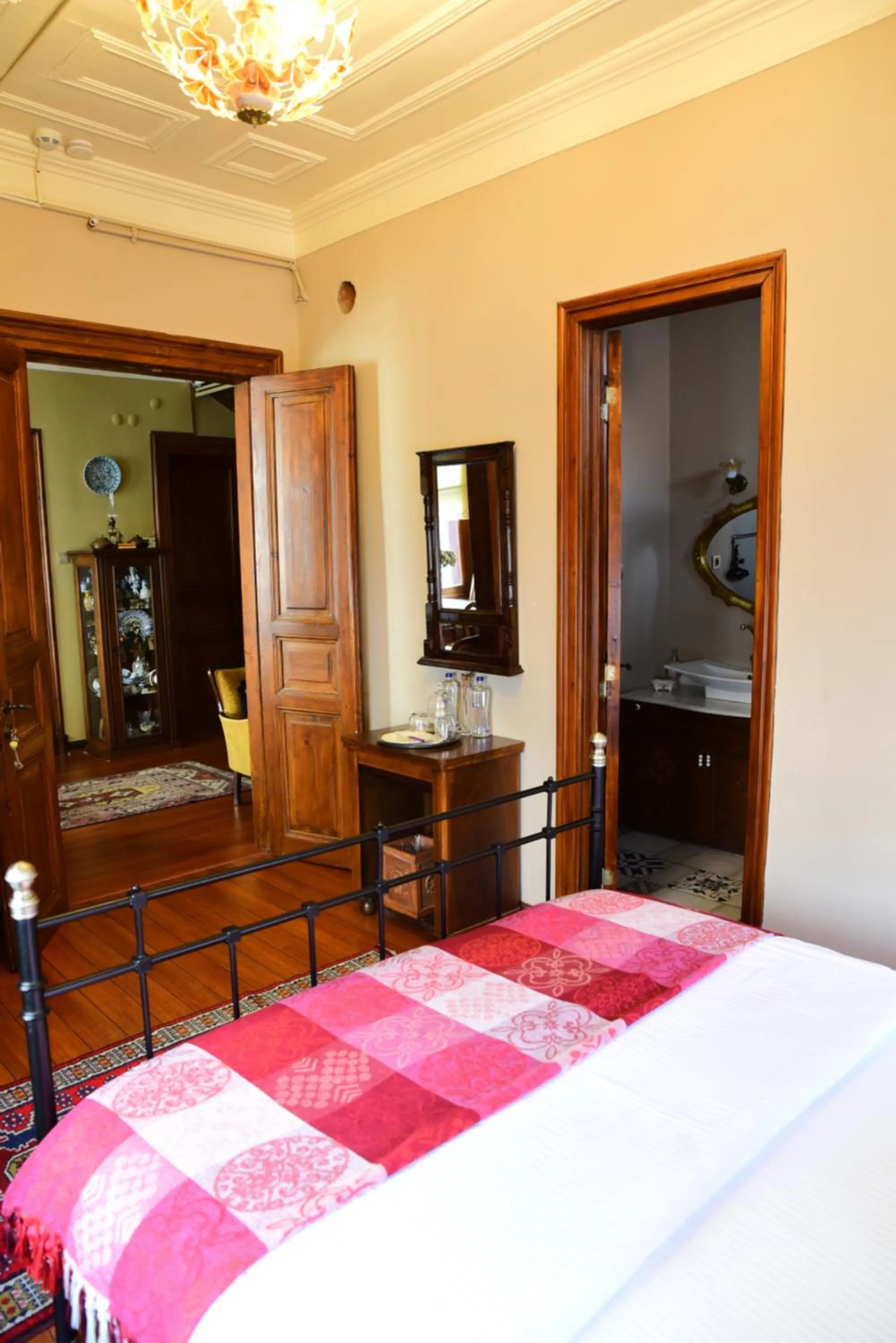 Photo of the whole room, Bed in Ottoman Suites by Sera House