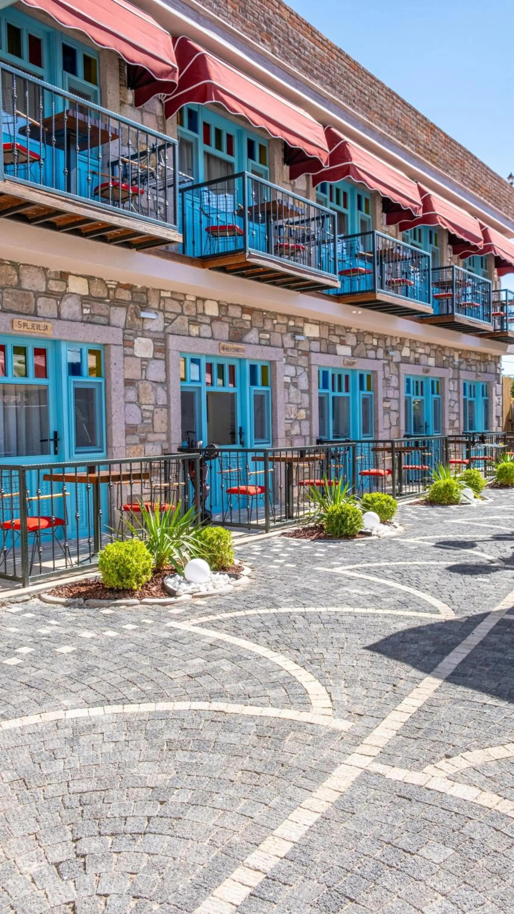 Property building in Tetka Konukevi