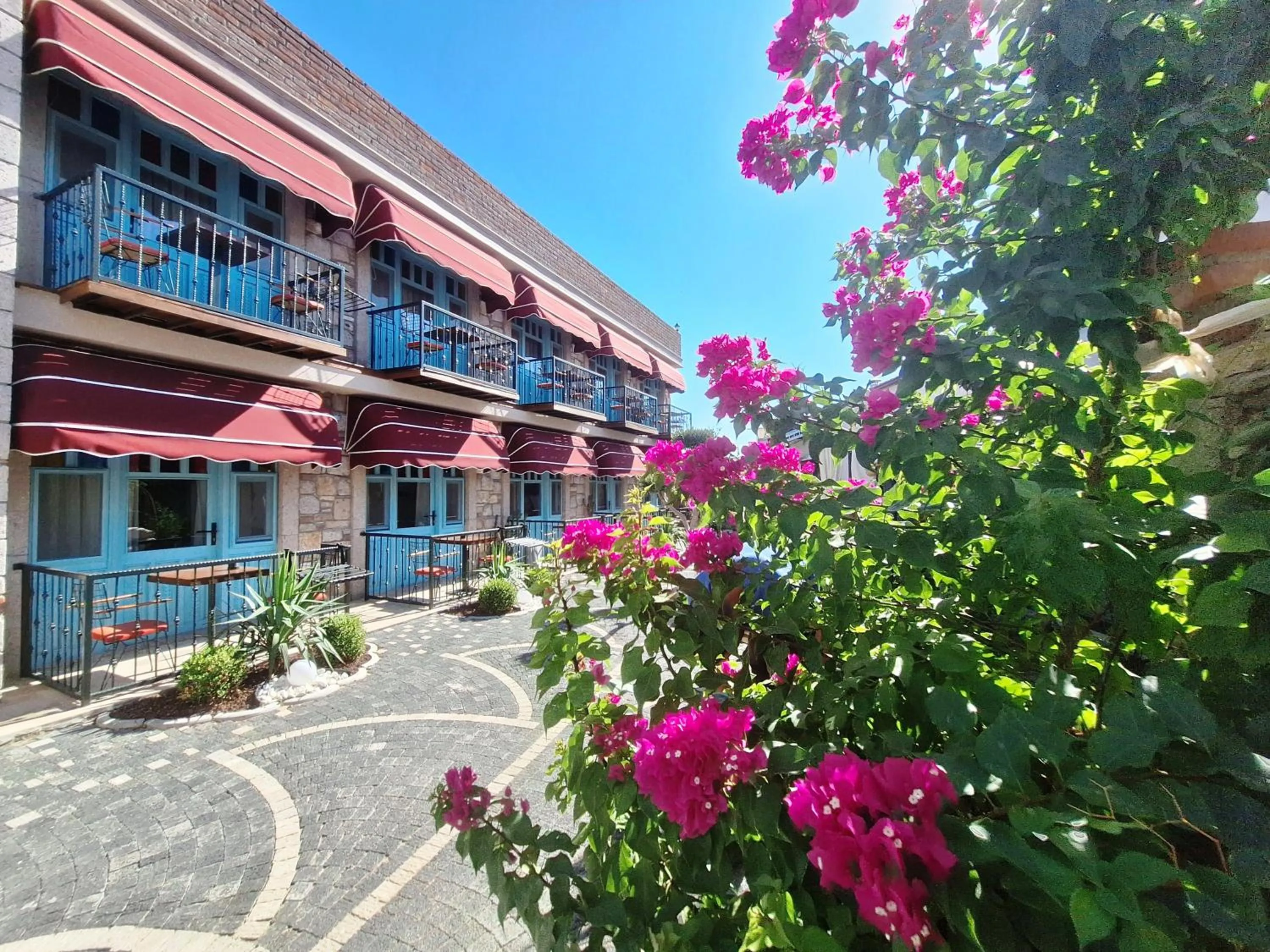 Property building in Tetka Konukevi