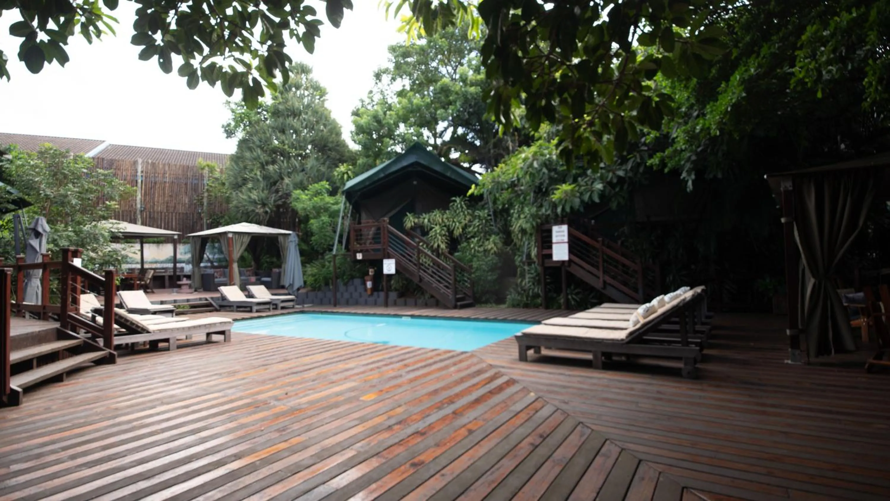 Luxury Tented Village @ Urban Glamping