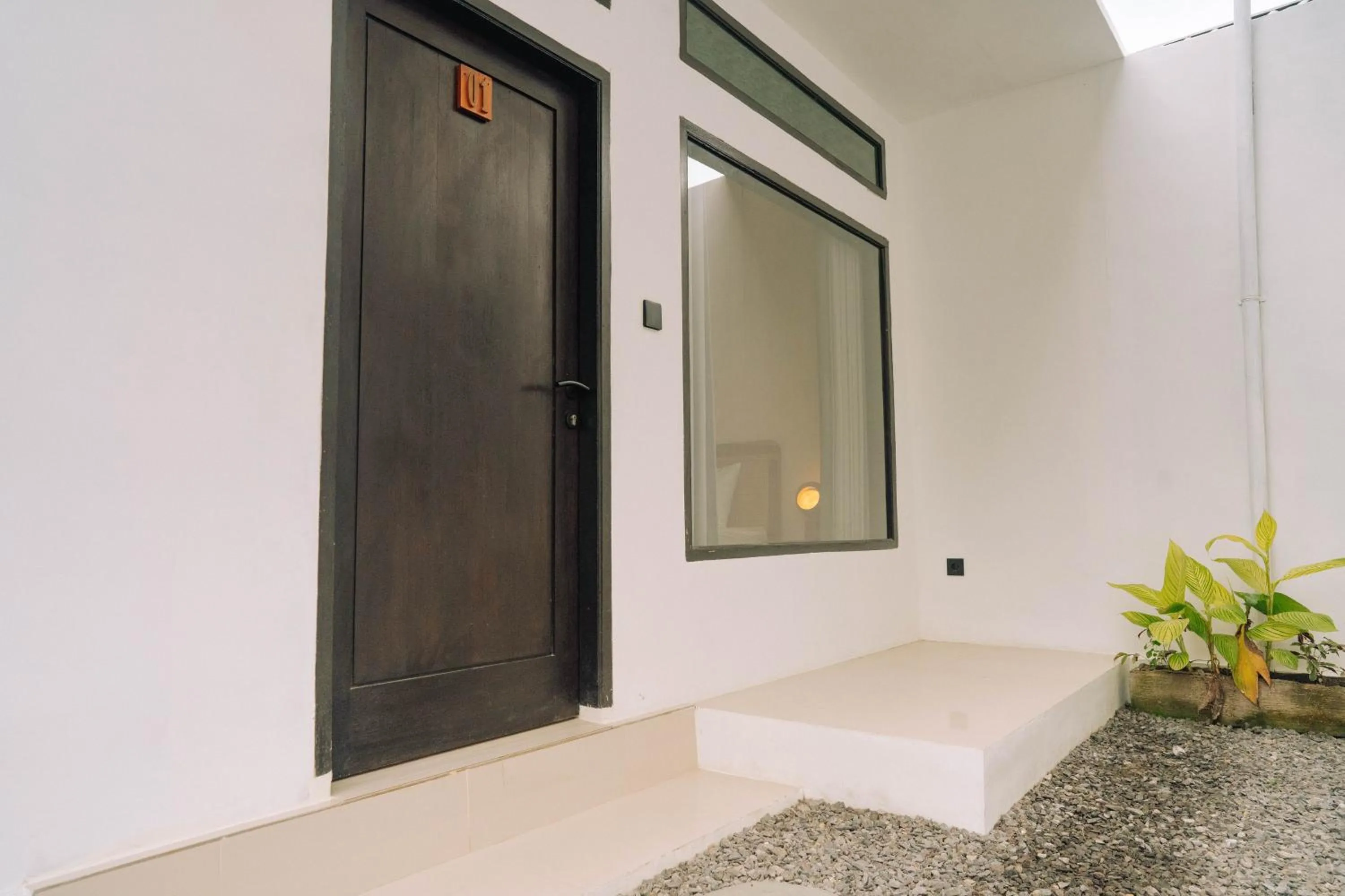 Property building in Susurro Villas - New Cozy Bungalow - Private Kitchen - Free Gym Access - 80Mbps WiFi