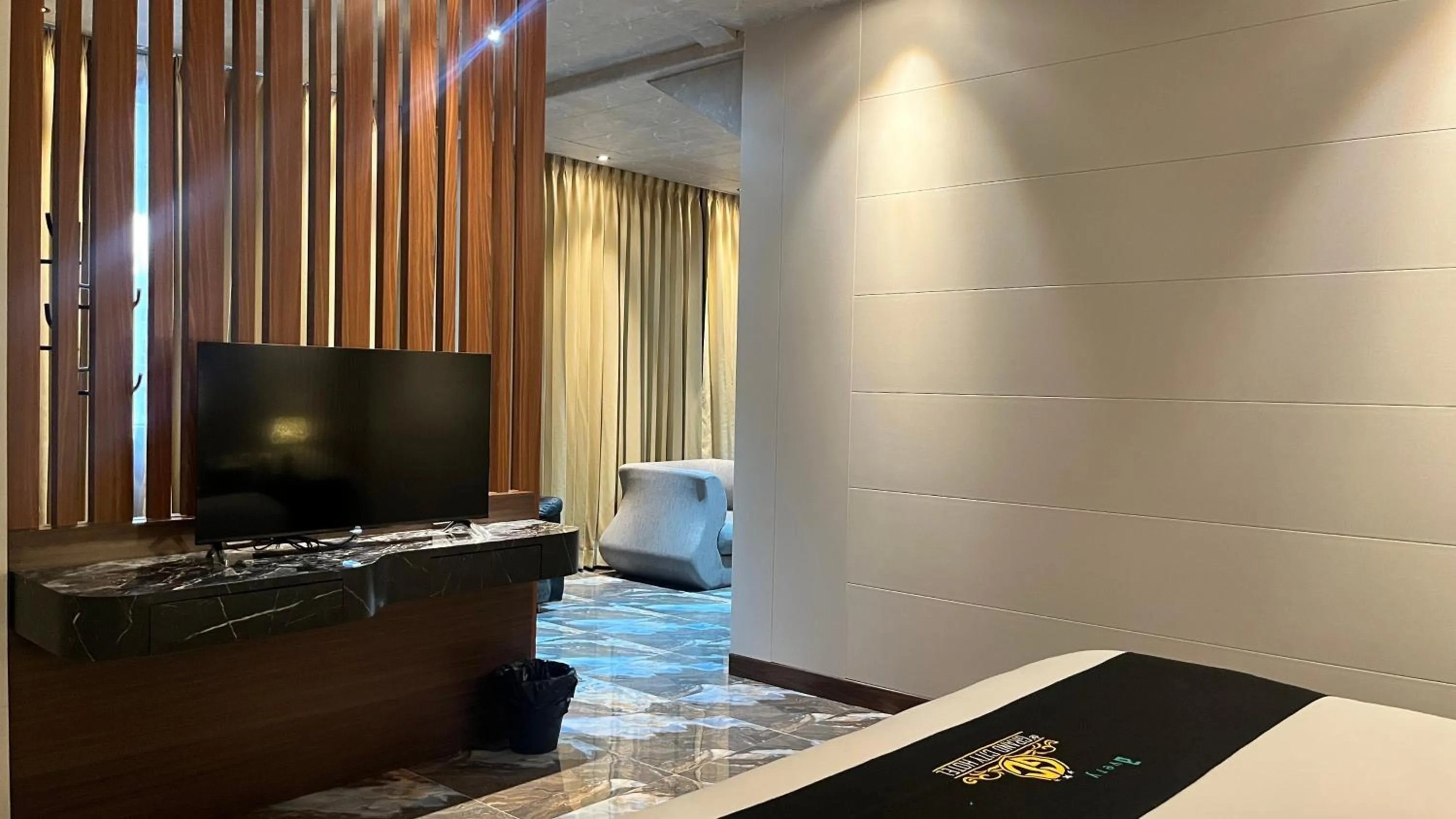 Avery De Grand City Hotel Bandung