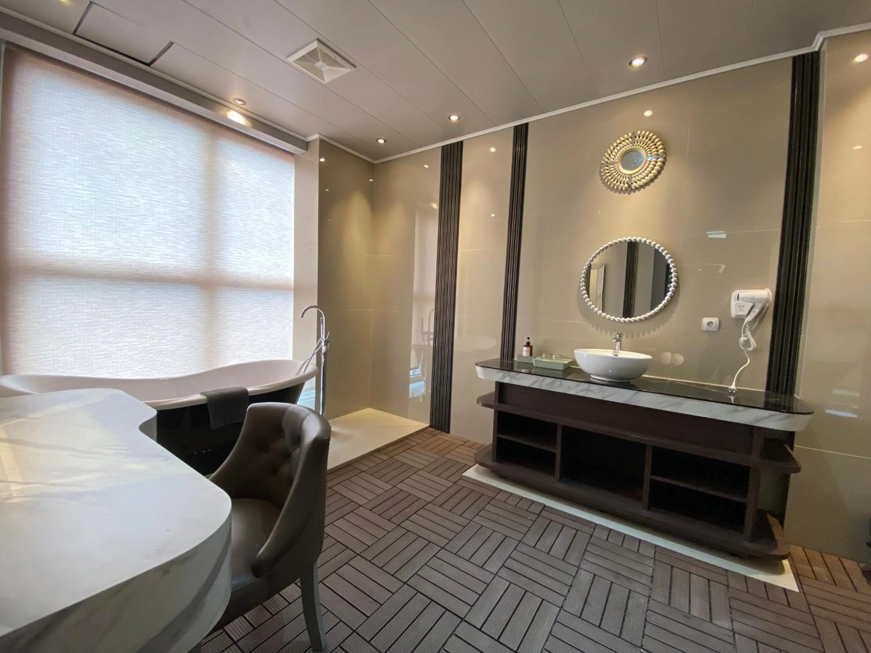 Bathroom in Avery De Grand City Hotel Bandung