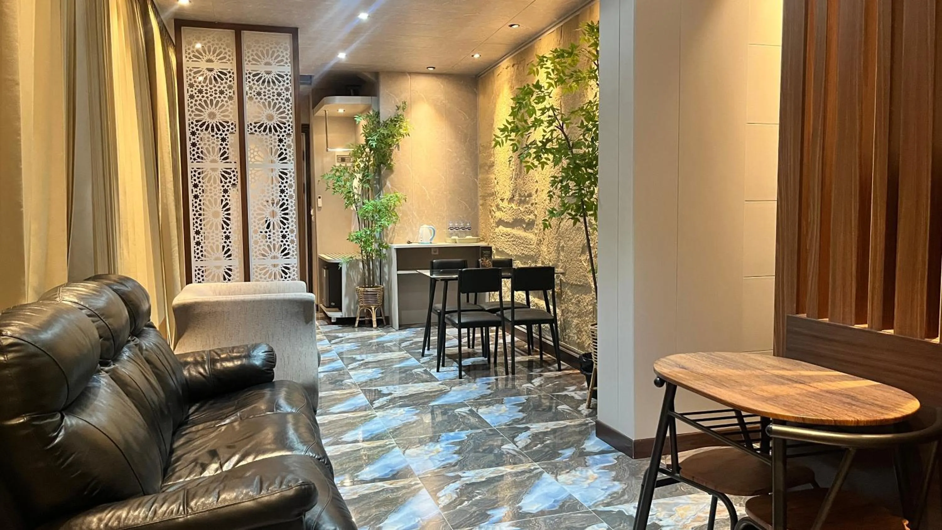 Living room in Avery De Grand City Hotel Bandung