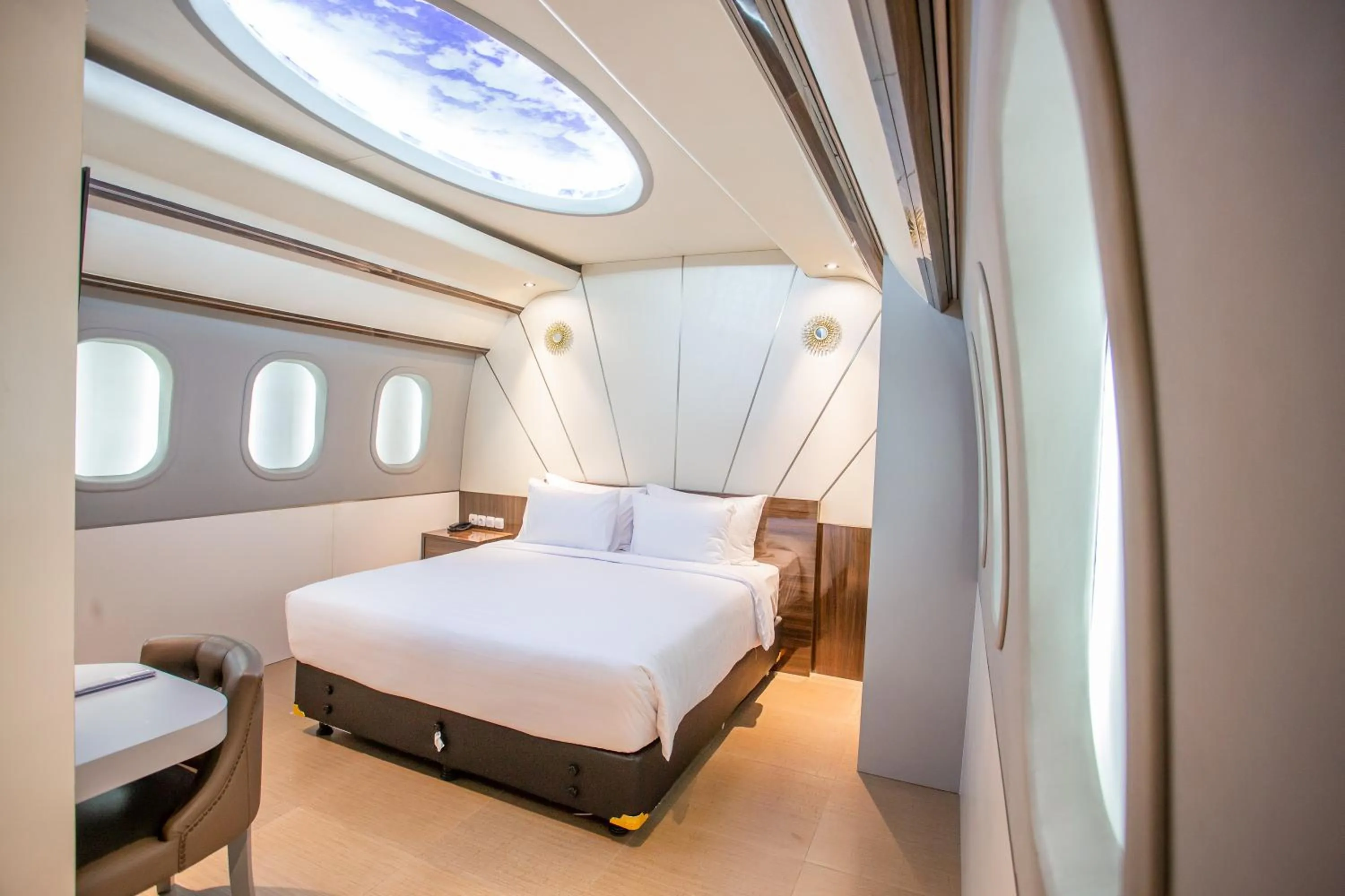 Bedroom, Bed in Avery De Grand City Hotel Bandung