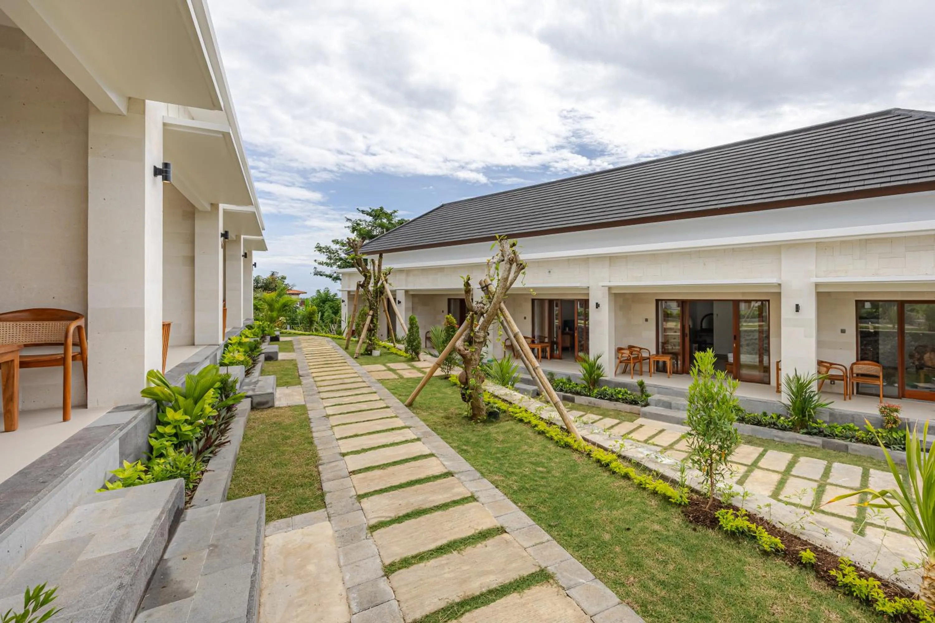 Garden in Cove D Ancak Villa and Bungalow