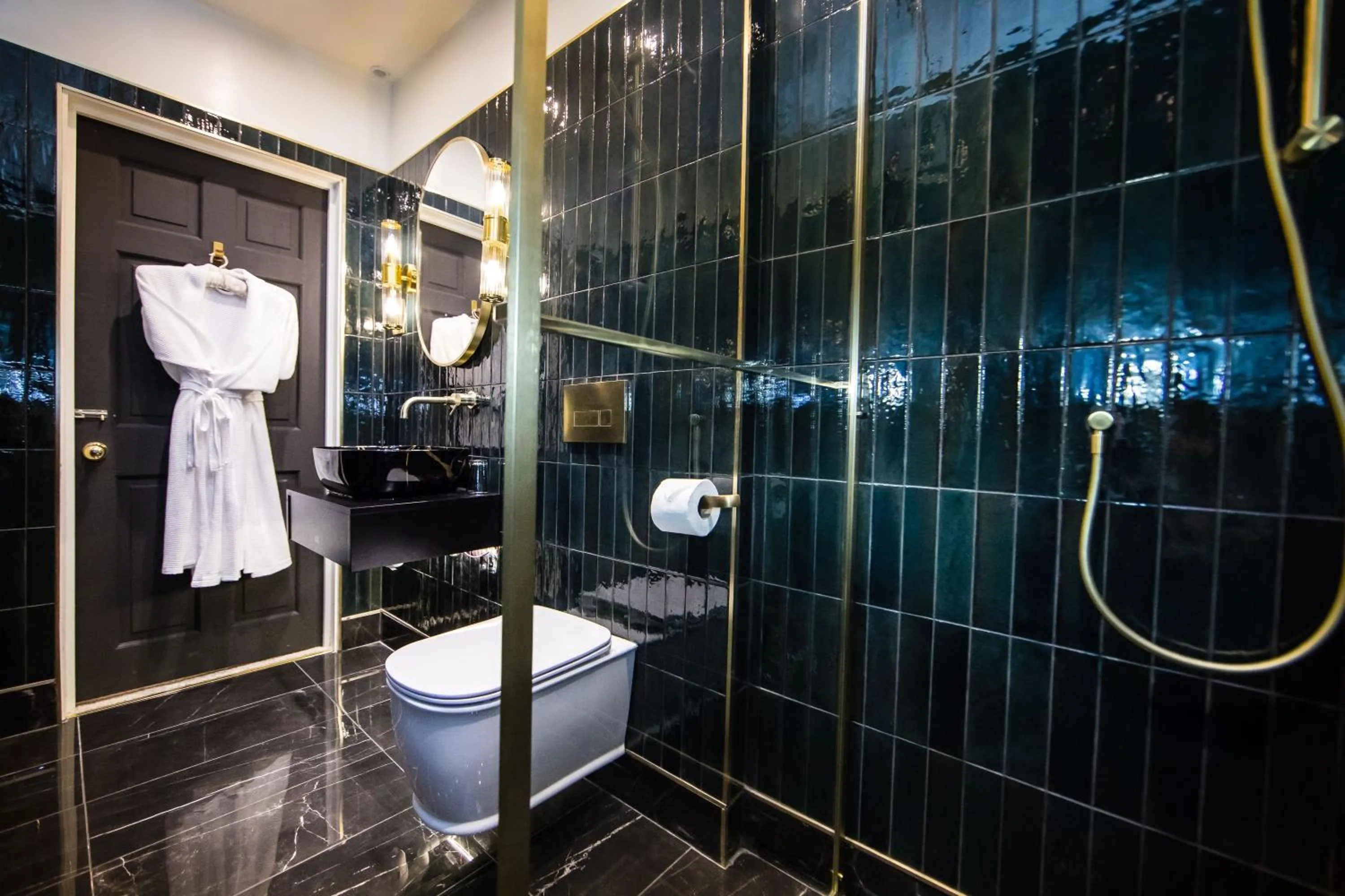 Shower in The Burgoyne - Stunning Hotel with Amazing Views and Impeccable Service