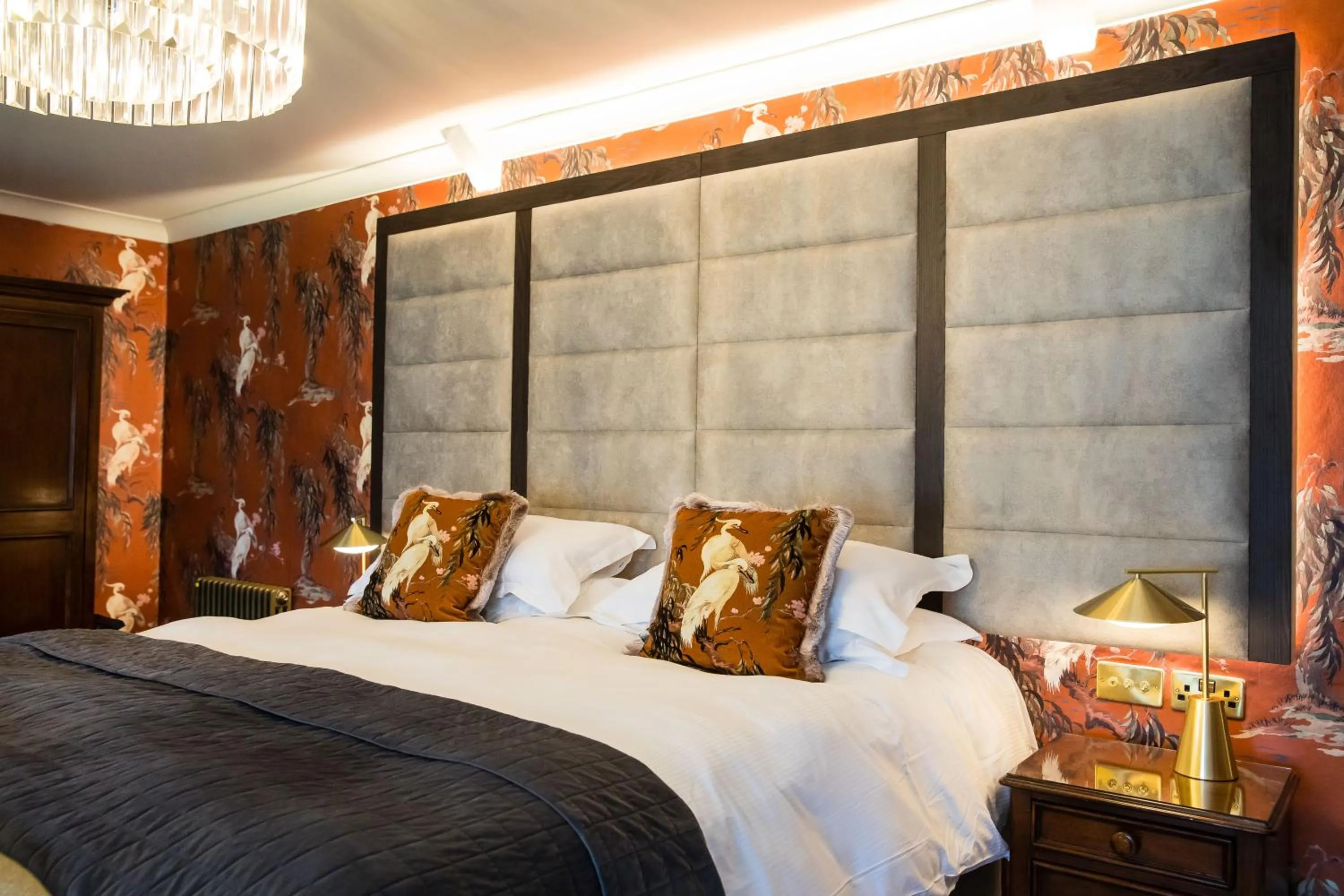 Bed in The Burgoyne - Stunning Hotel with Amazing Views and Impeccable Service