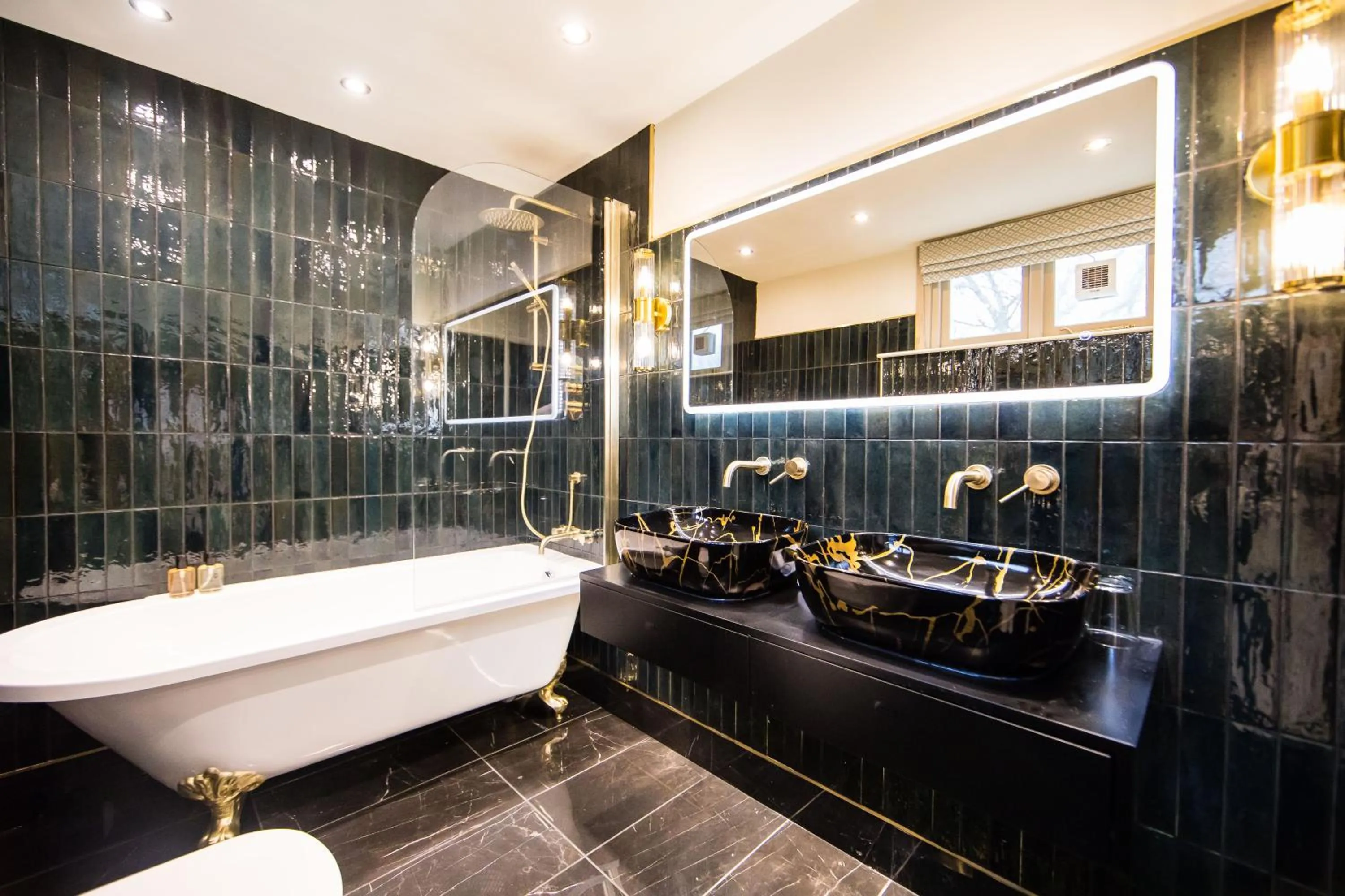 Bathroom in The Burgoyne - Stunning Hotel with Amazing Views and Impeccable Service