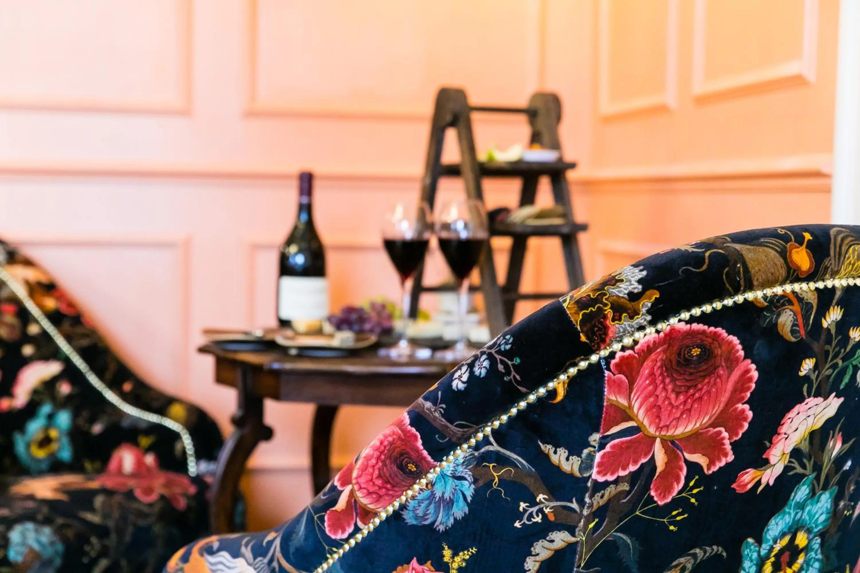 Lounge or bar in The Burgoyne - Stunning Hotel with Amazing Views and Impeccable Service