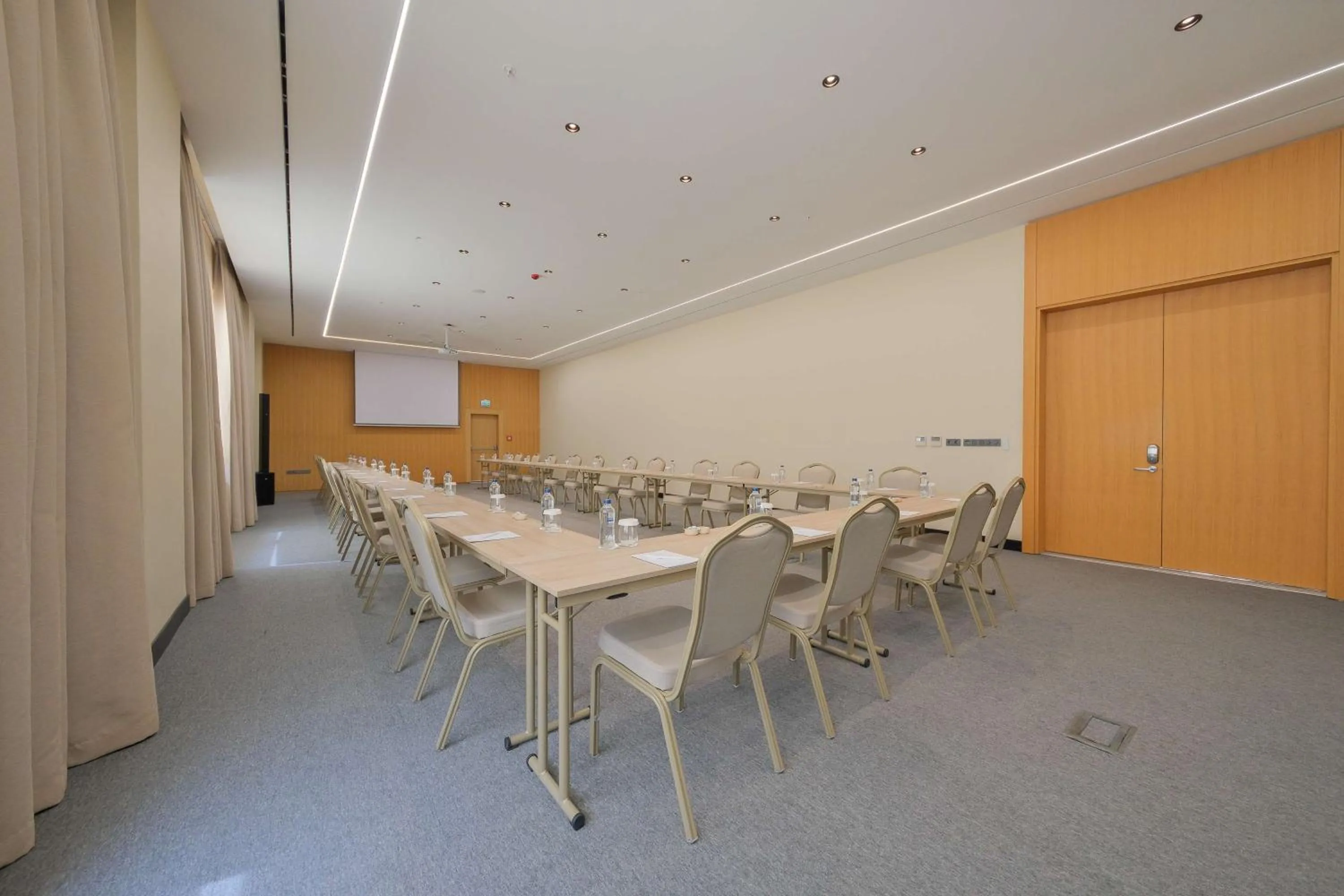 Meeting/conference room in Radisson Hotel Mersin