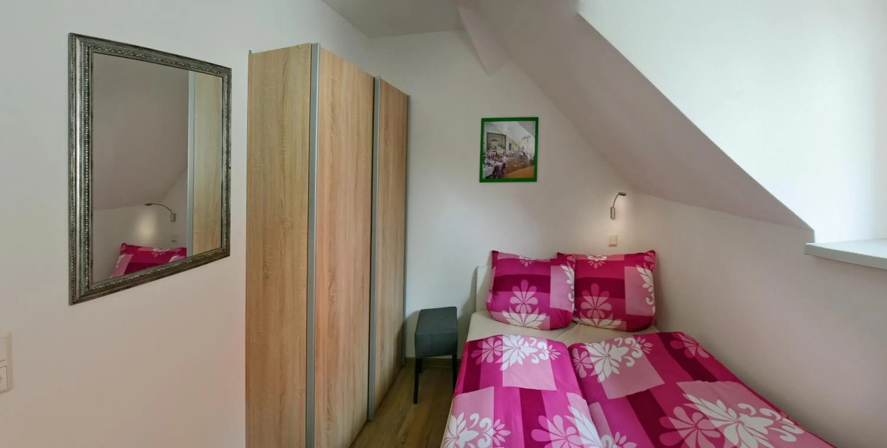 Single Room - single occupancy in Pension Zum Hirsch Single Room - single occupancy in Pension Zum Hirsch
