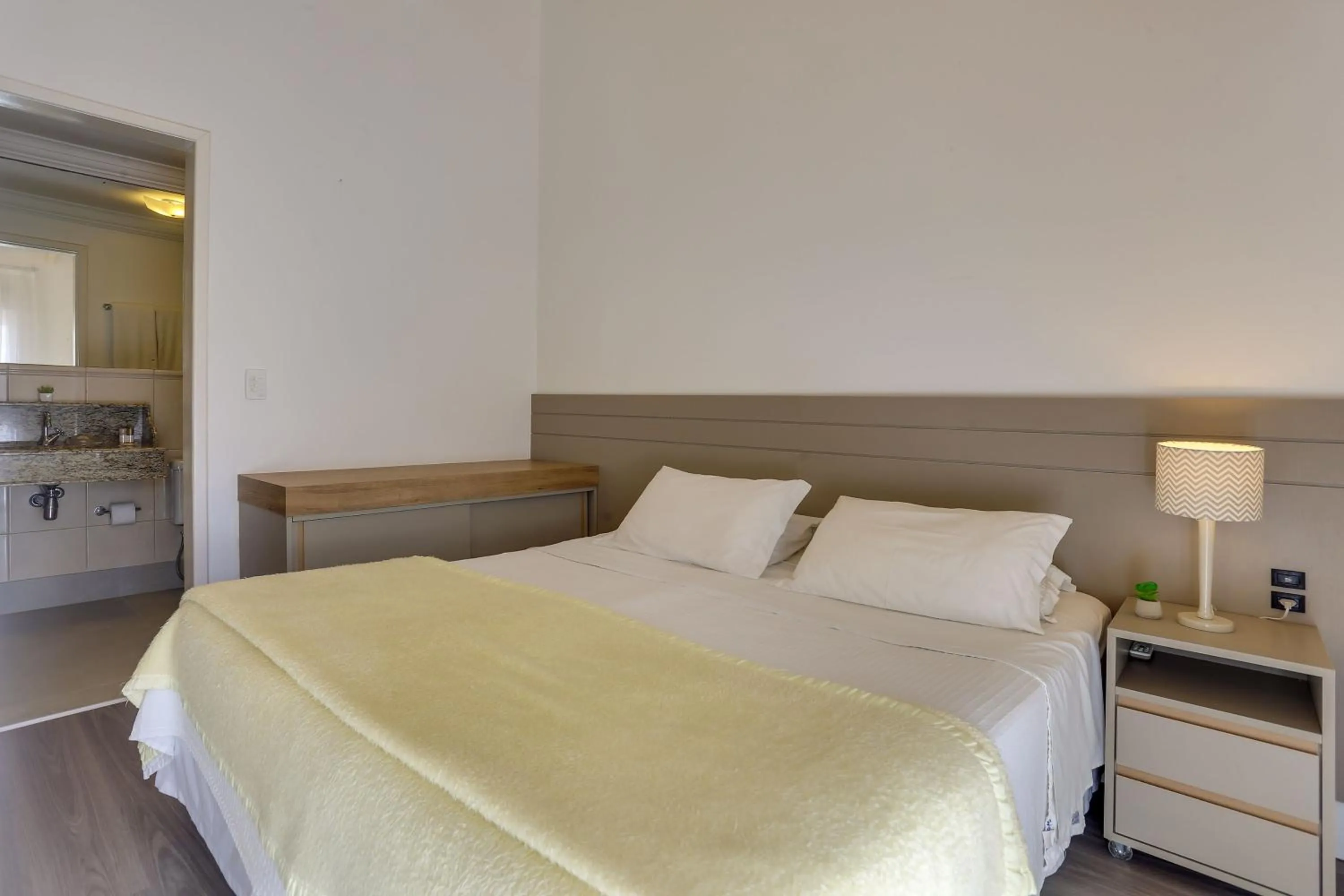 Bedroom, Bed in Villas Jurerê Residences