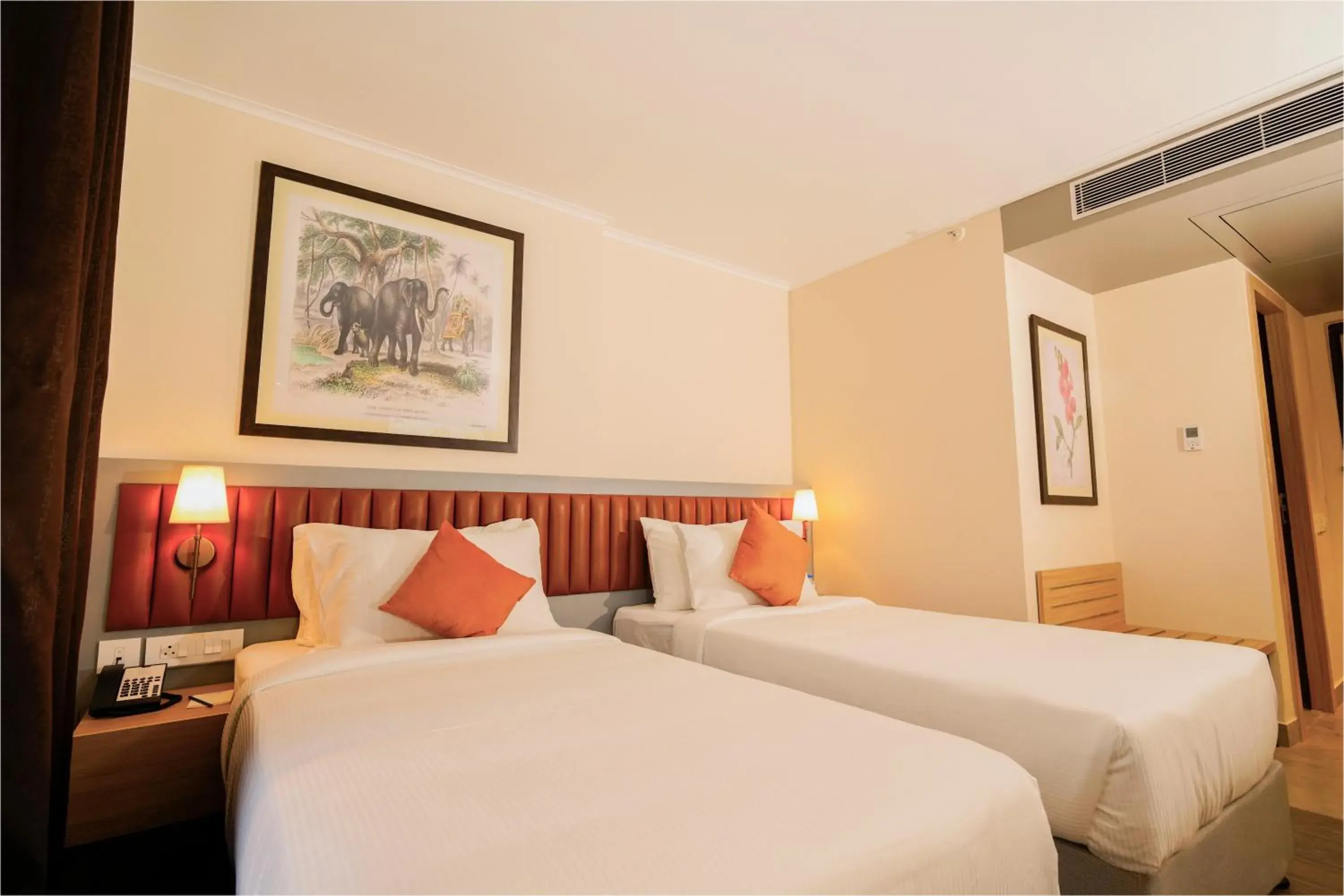 Deluxe Twin Room - single occupancy in The Grand Sona Deluxe Twin Room - single occupancy in The Grand Sona