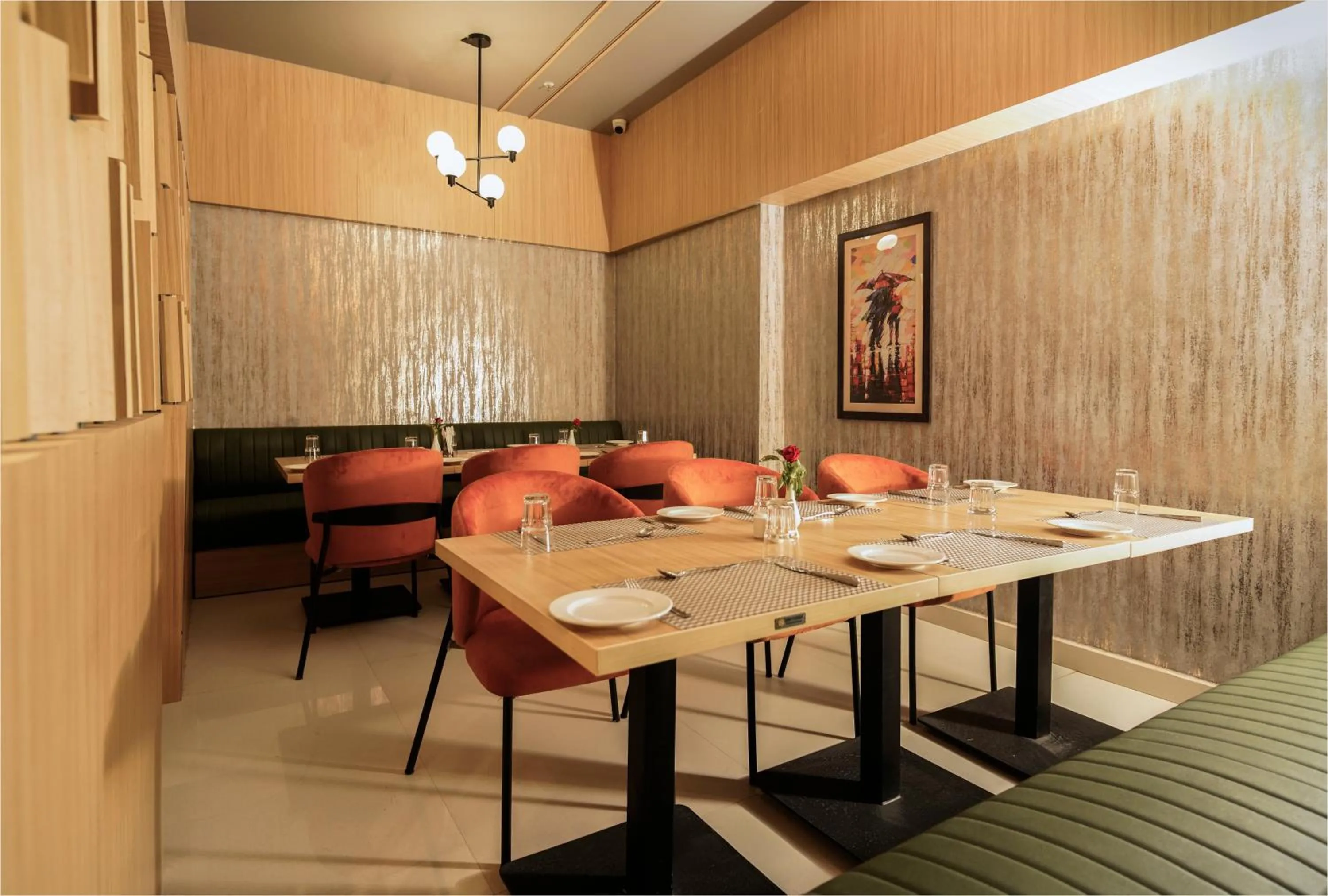Restaurant/places to eat in The Grand Sona