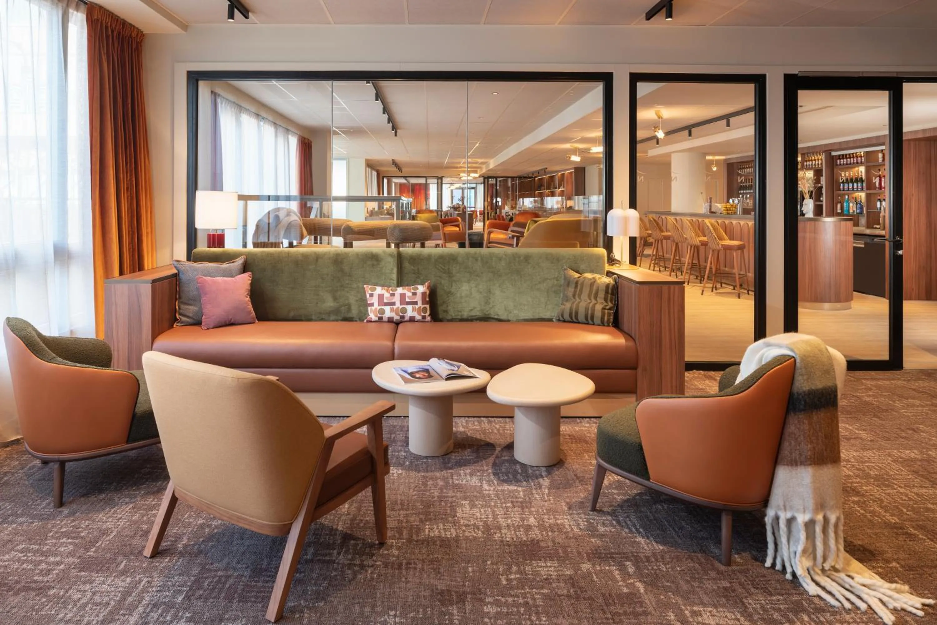 Restaurant/places to eat in Novotel Paris La Défense Nanterre