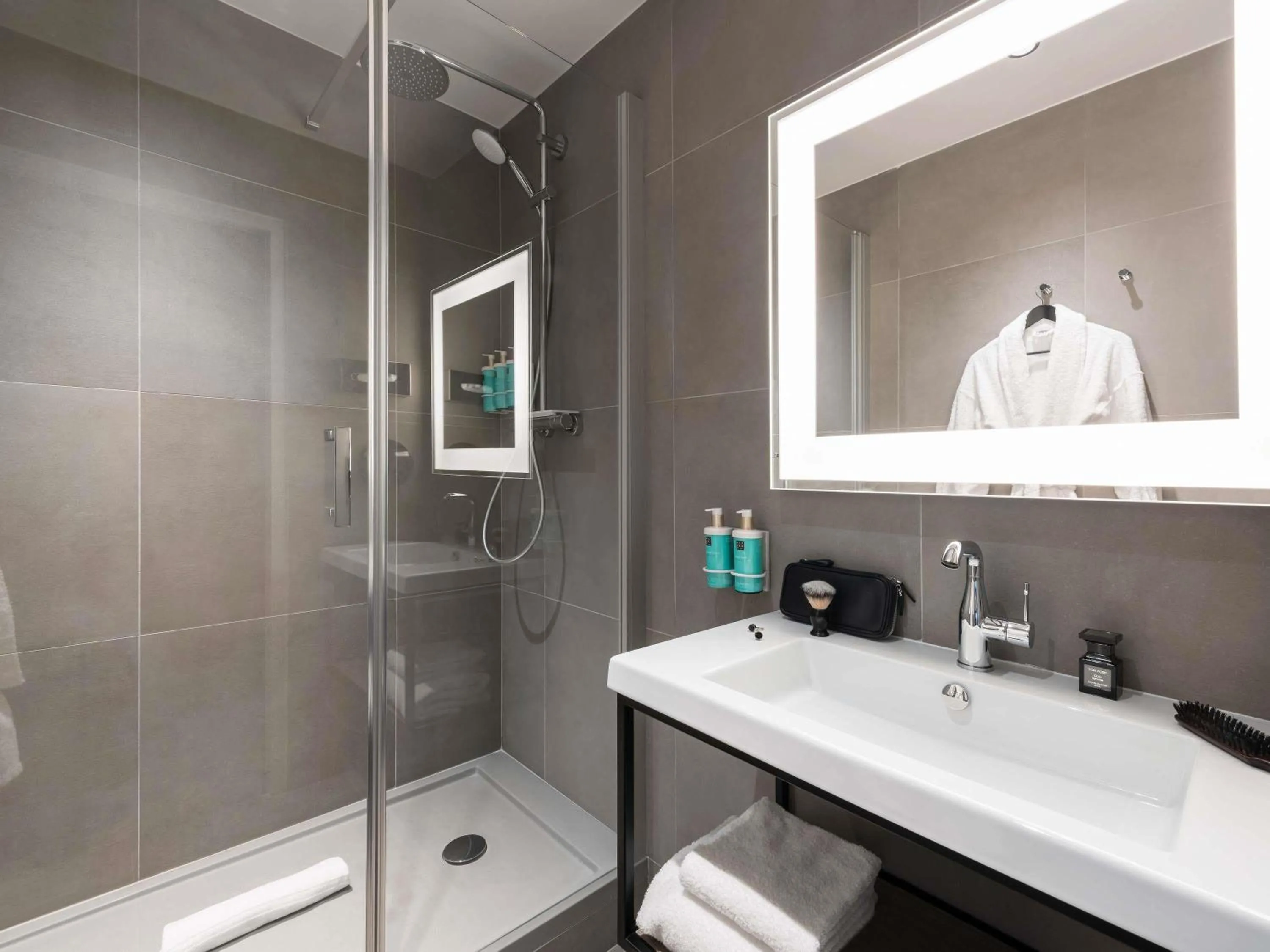 Bedroom in Novotel Paris La Défense Nanterre