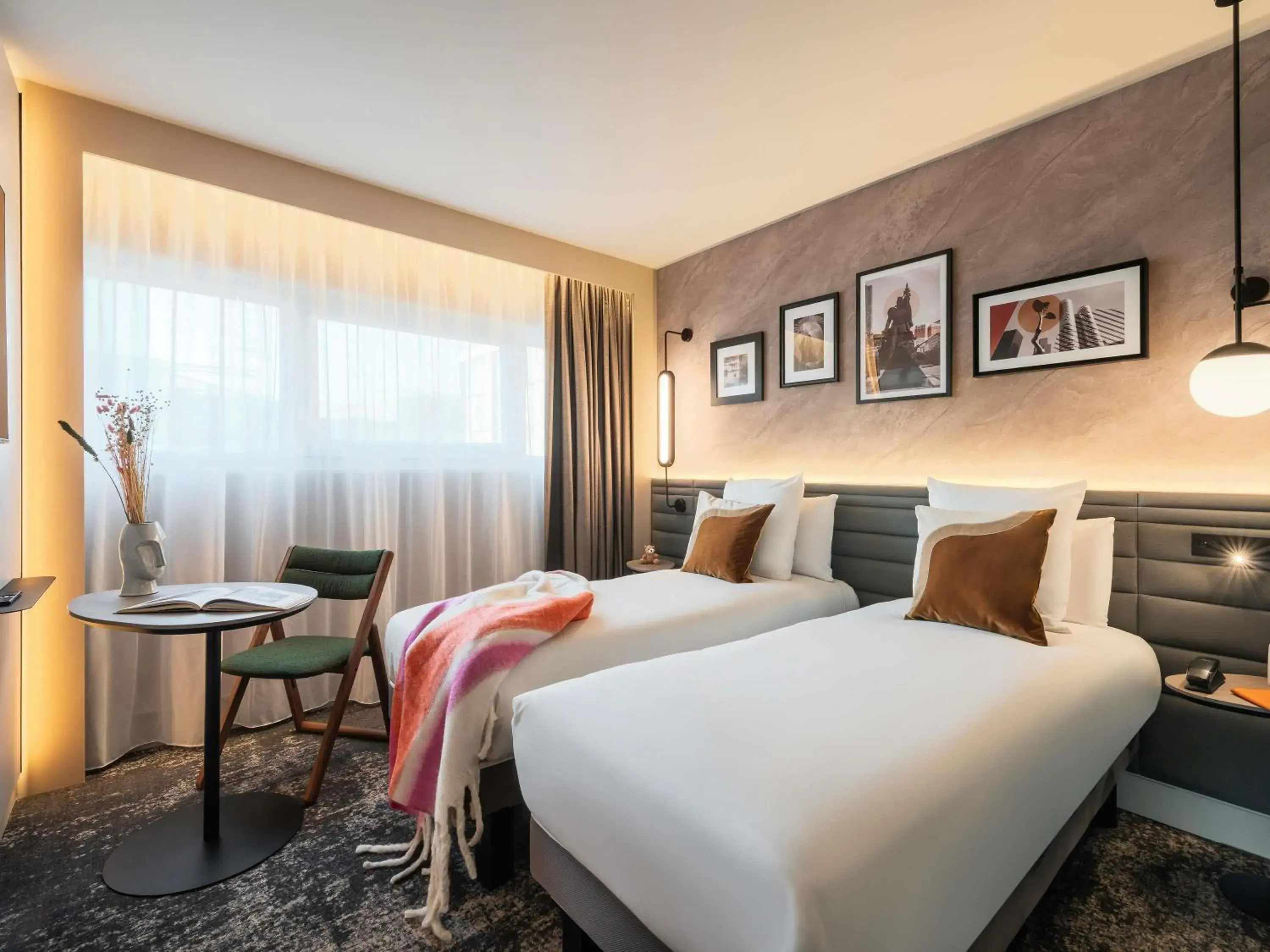 Superior Twin Room in Novotel Paris La Défense Nanterre Superior Twin Room in Novotel Paris La Défense Nanterre