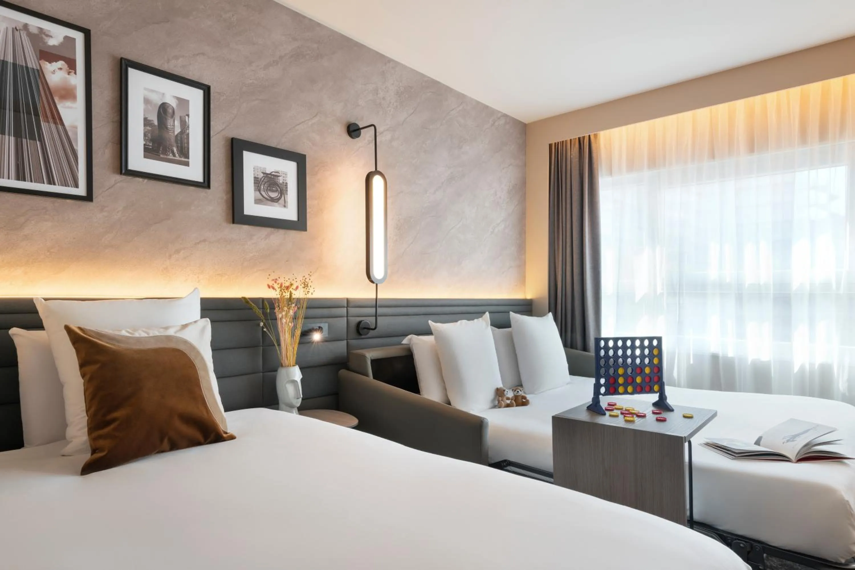 Photo of the whole room, Bed in Novotel Paris La Défense Nanterre