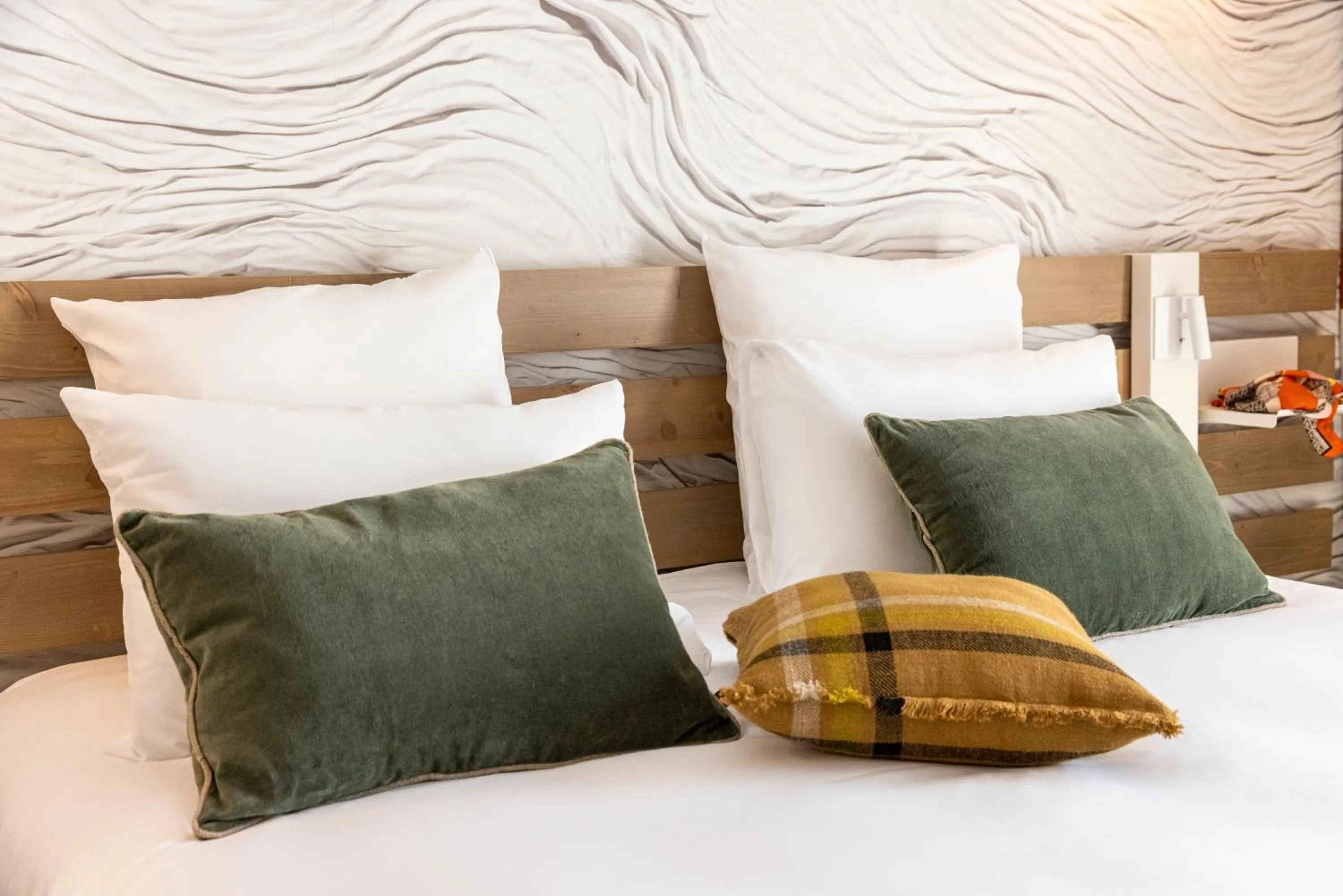 Bed in Mercure Ax Les Thermes