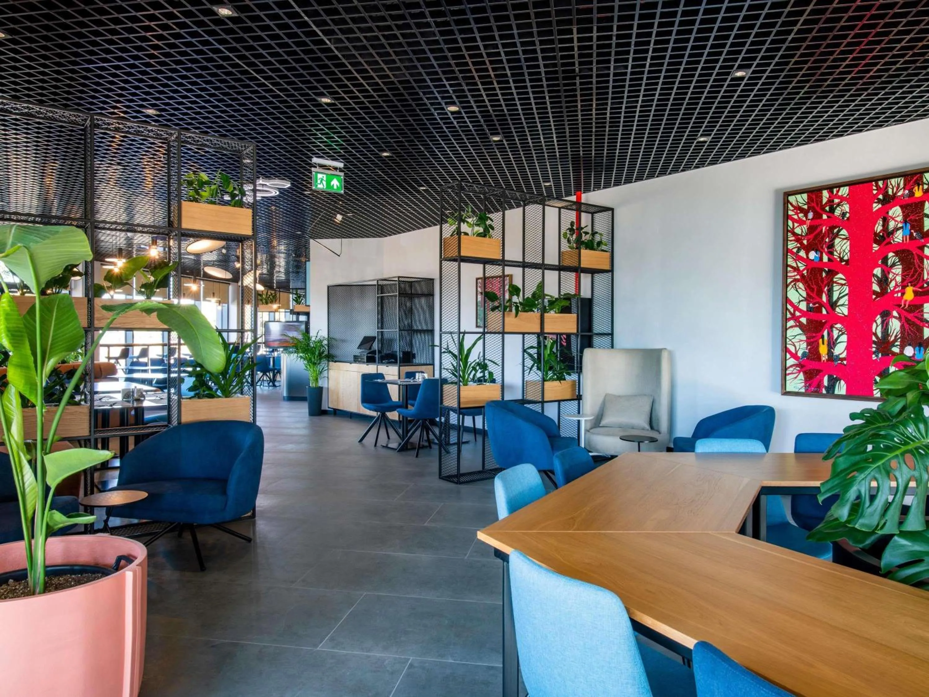 Restaurant/places to eat in ibis Tbilisi Airport