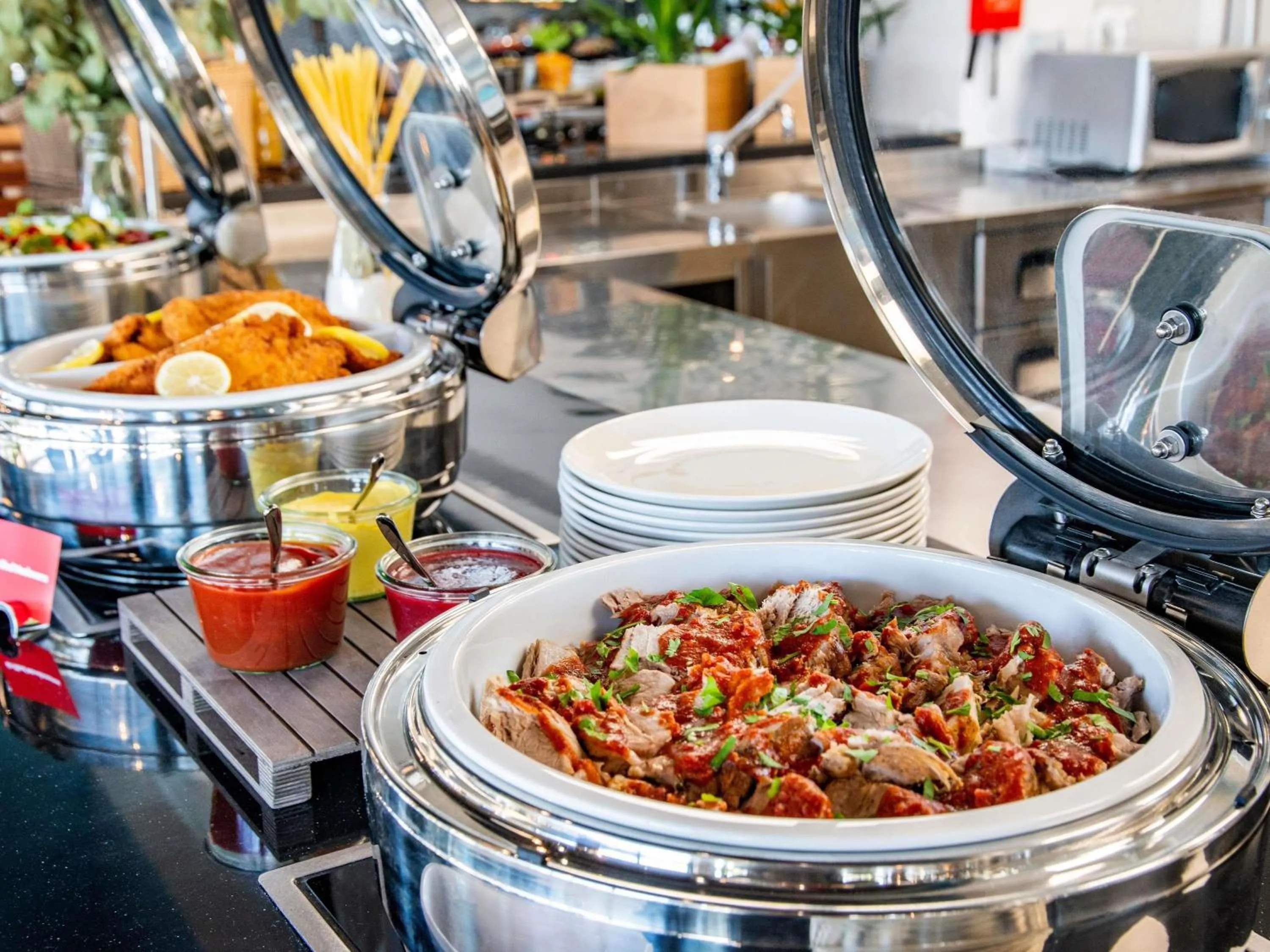 Restaurant/places to eat in ibis Tbilisi Airport