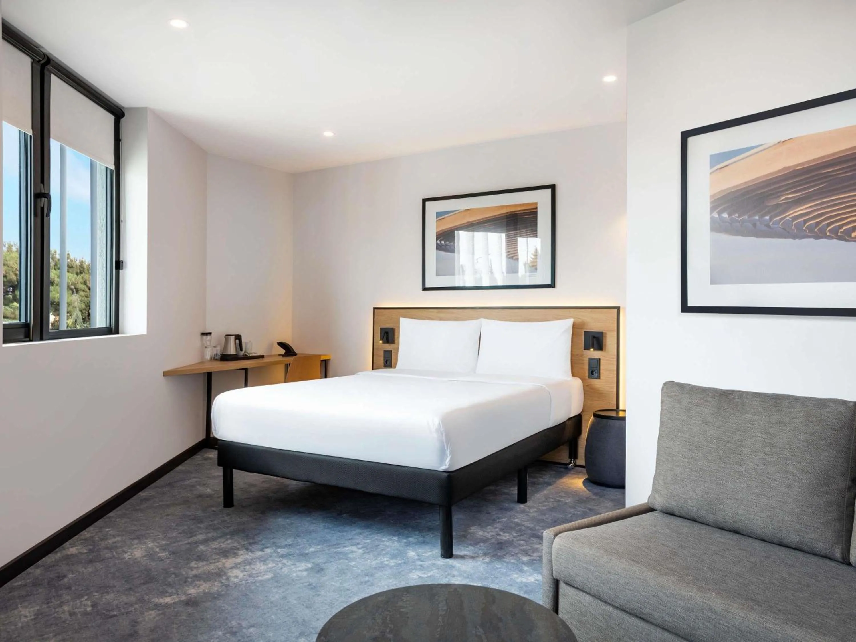 Bedroom, Bed in ibis Tbilisi Airport