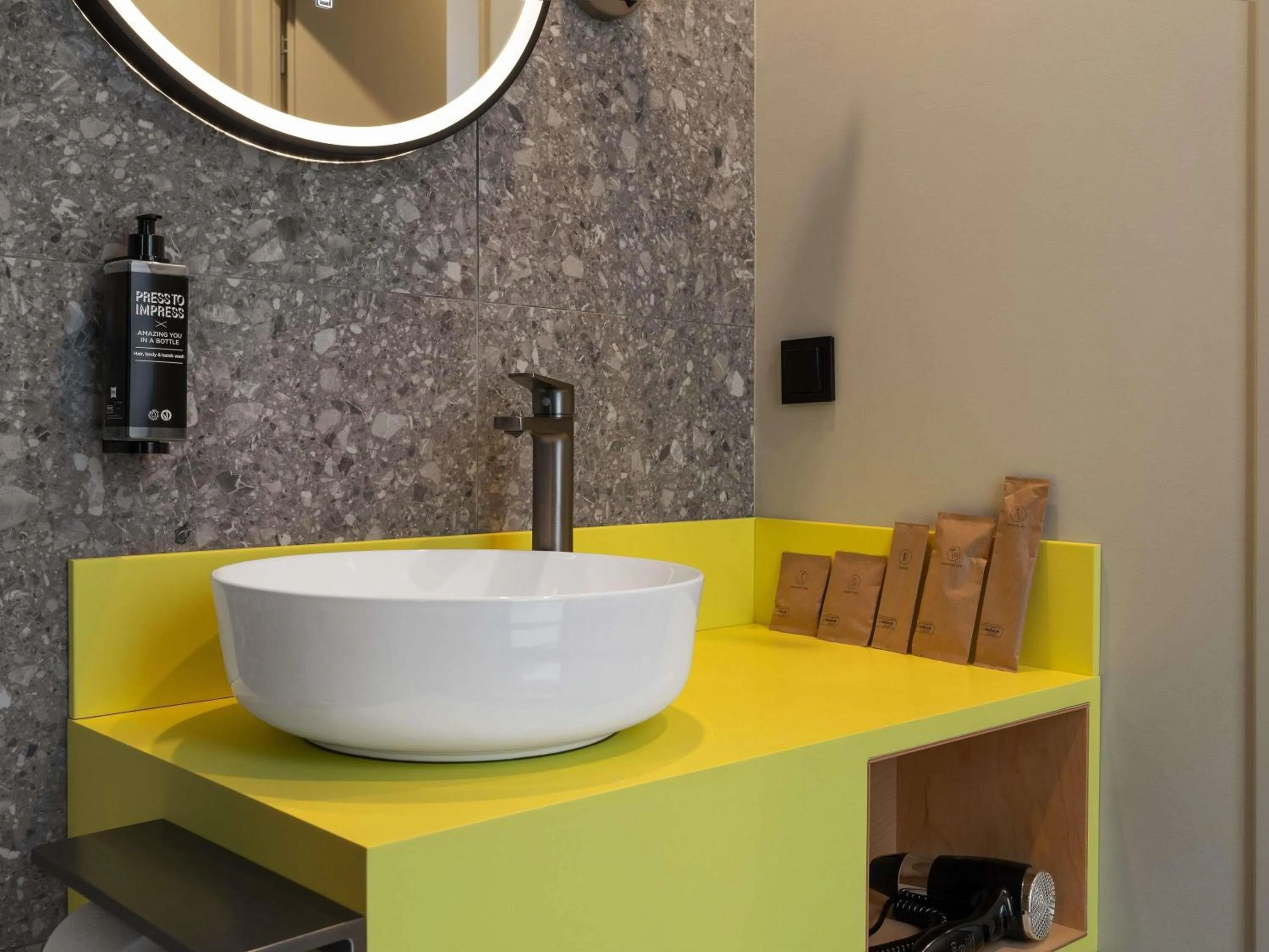 Bedroom in ibis Styles Old Tbilisi