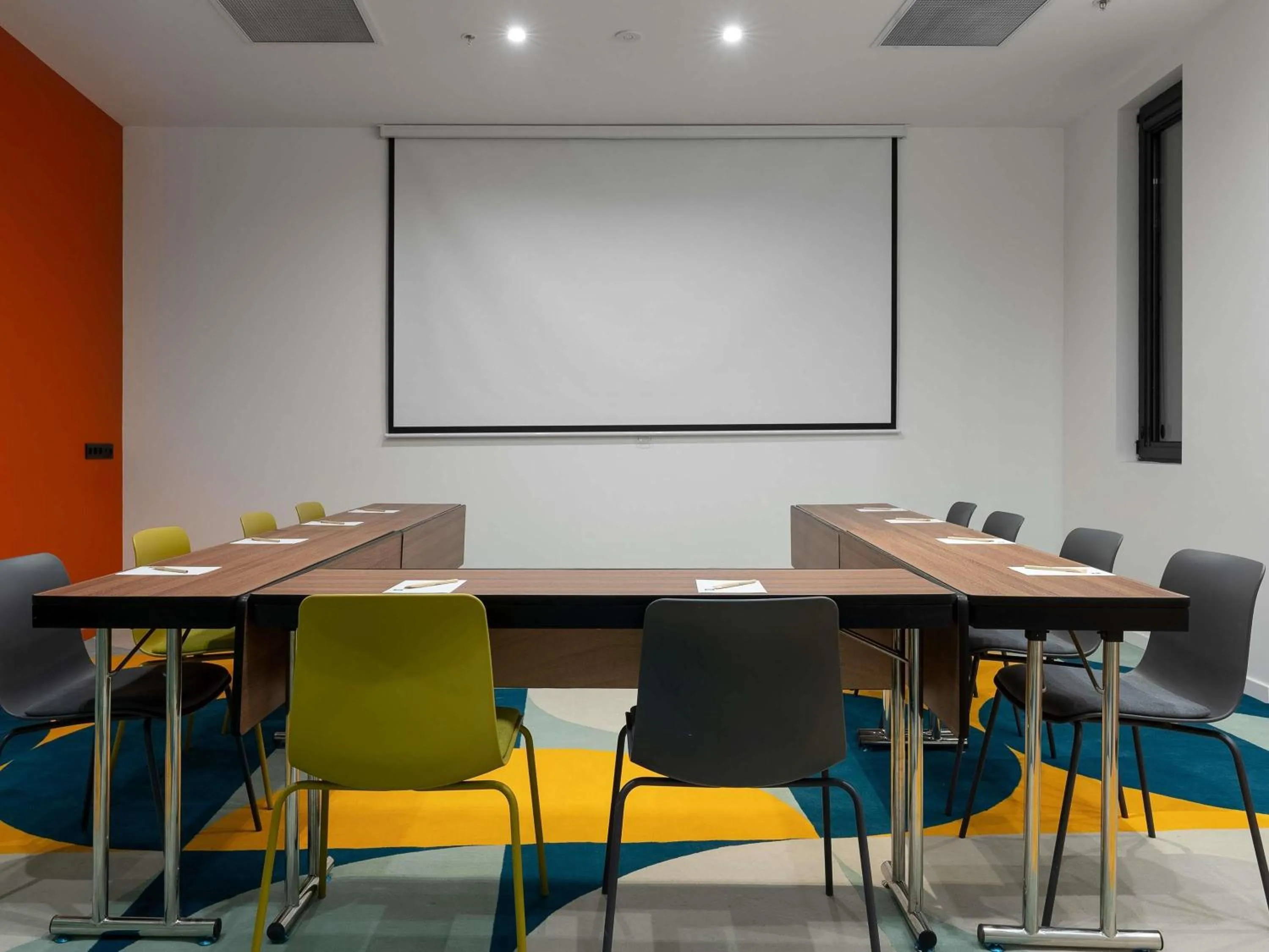Meeting/conference room in ibis Styles Old Tbilisi